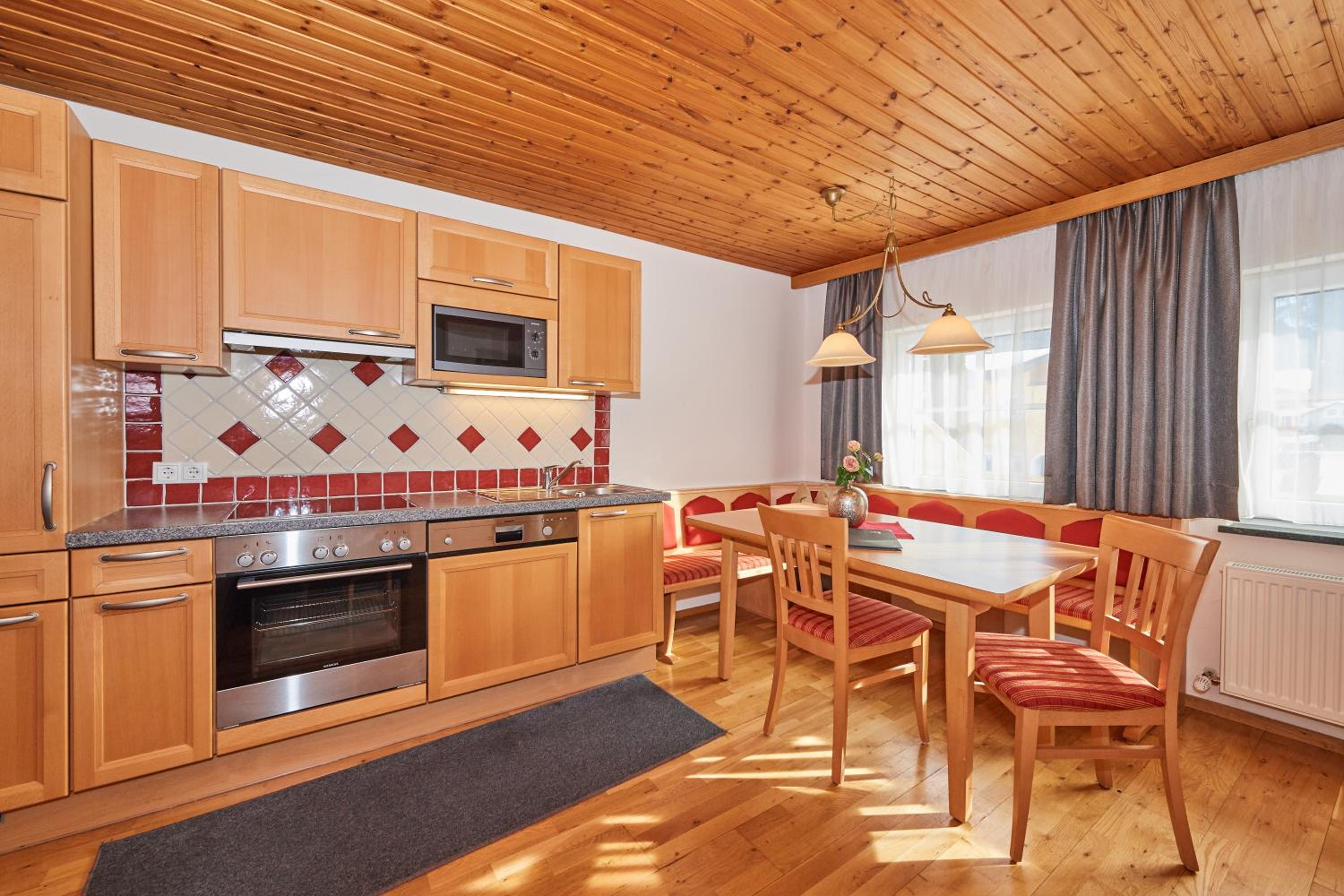 Standard Apartment photo 2