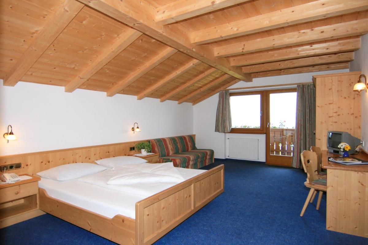 Double Room with Terrace photo 2