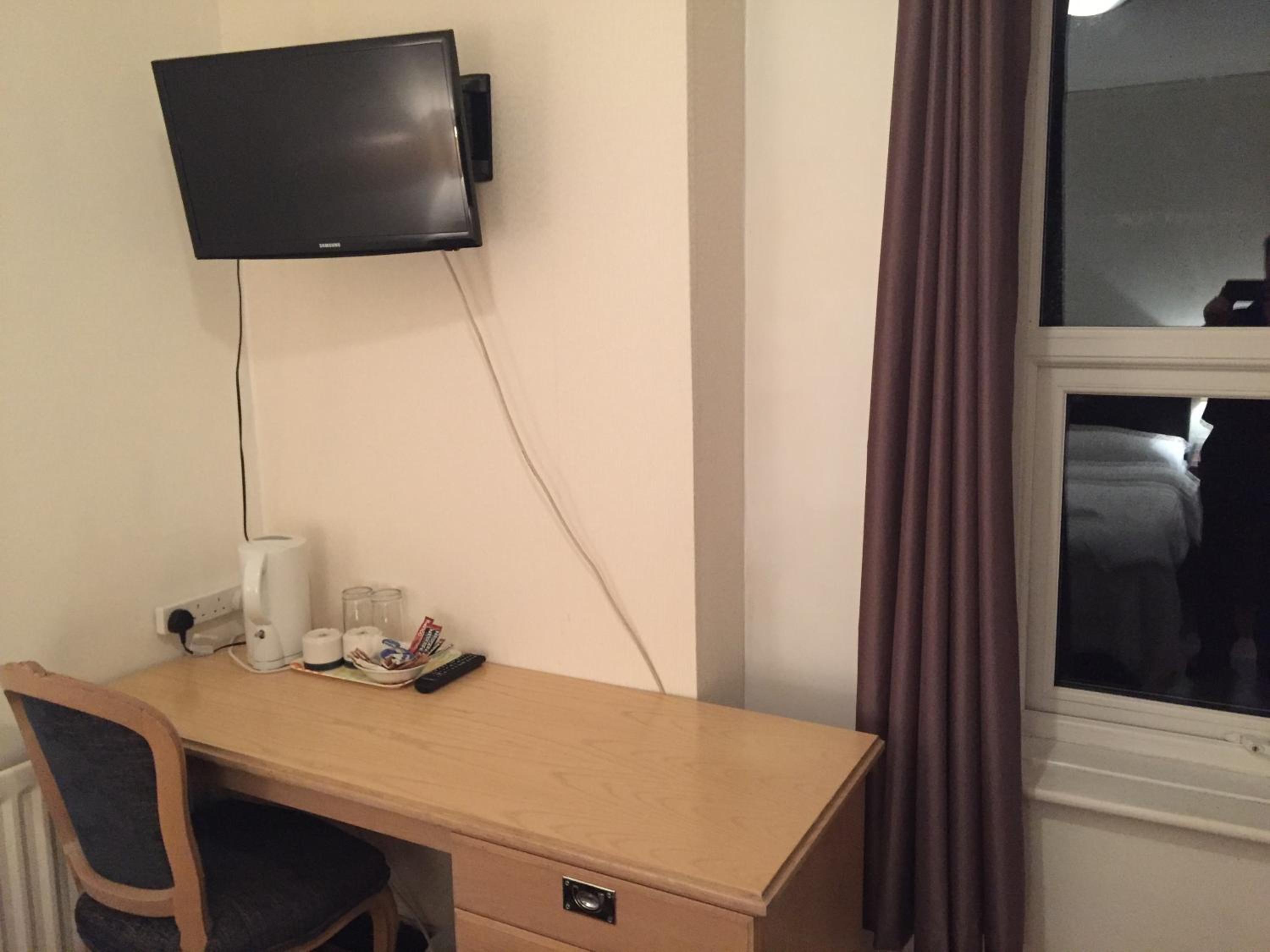 Double Room - Photo 1