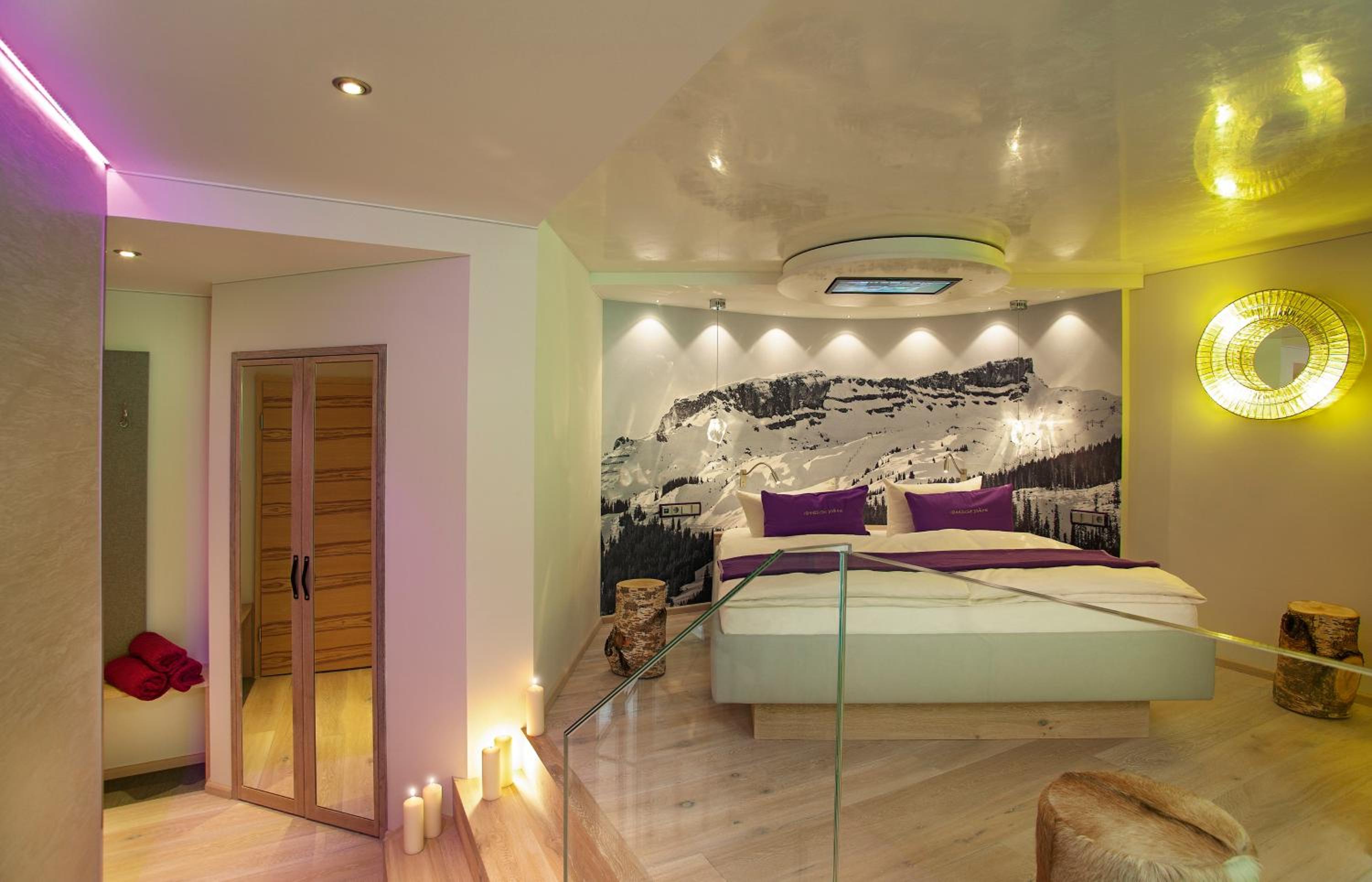 Deluxe Junior Suite - Photo 3