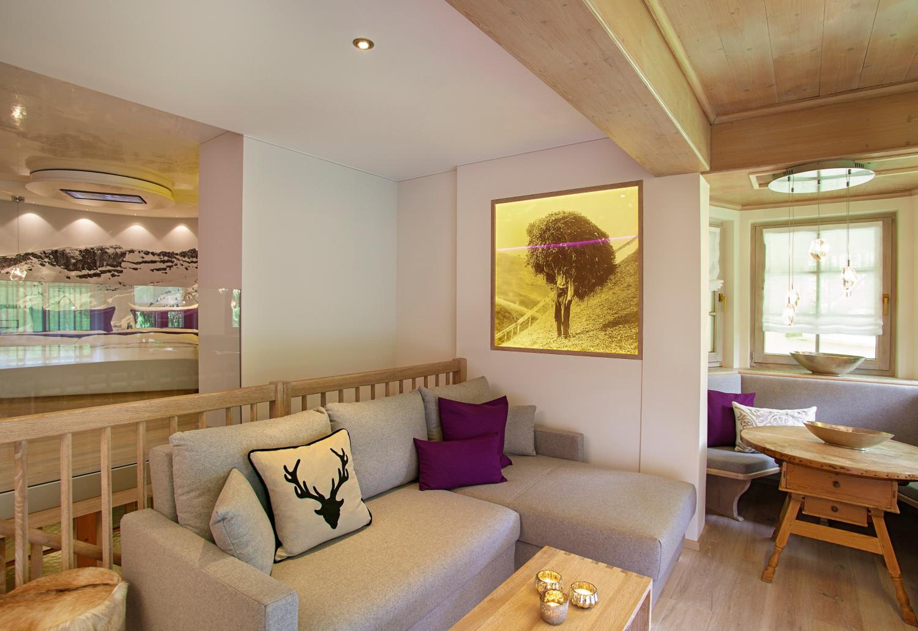 Deluxe Junior Suite - Photo 4