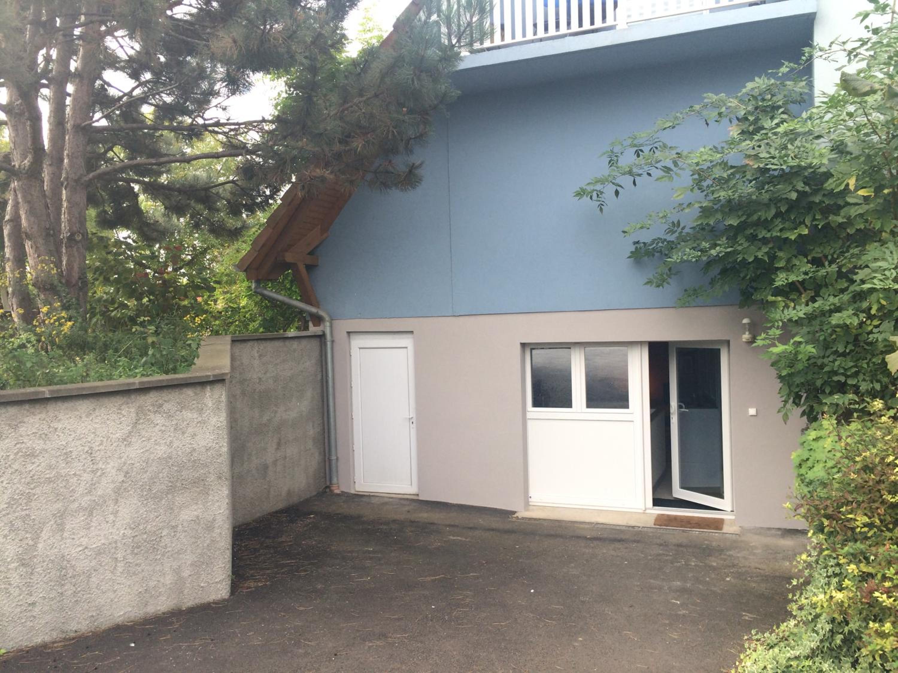 Independant Apartment - Photo 9