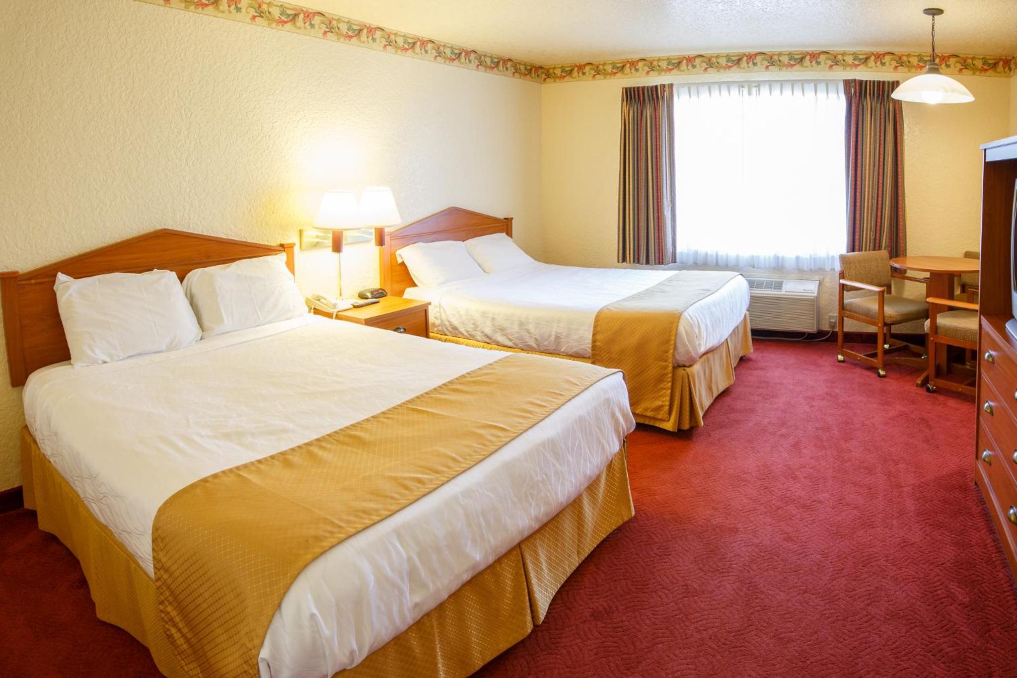 Queen Suite - Photo 5