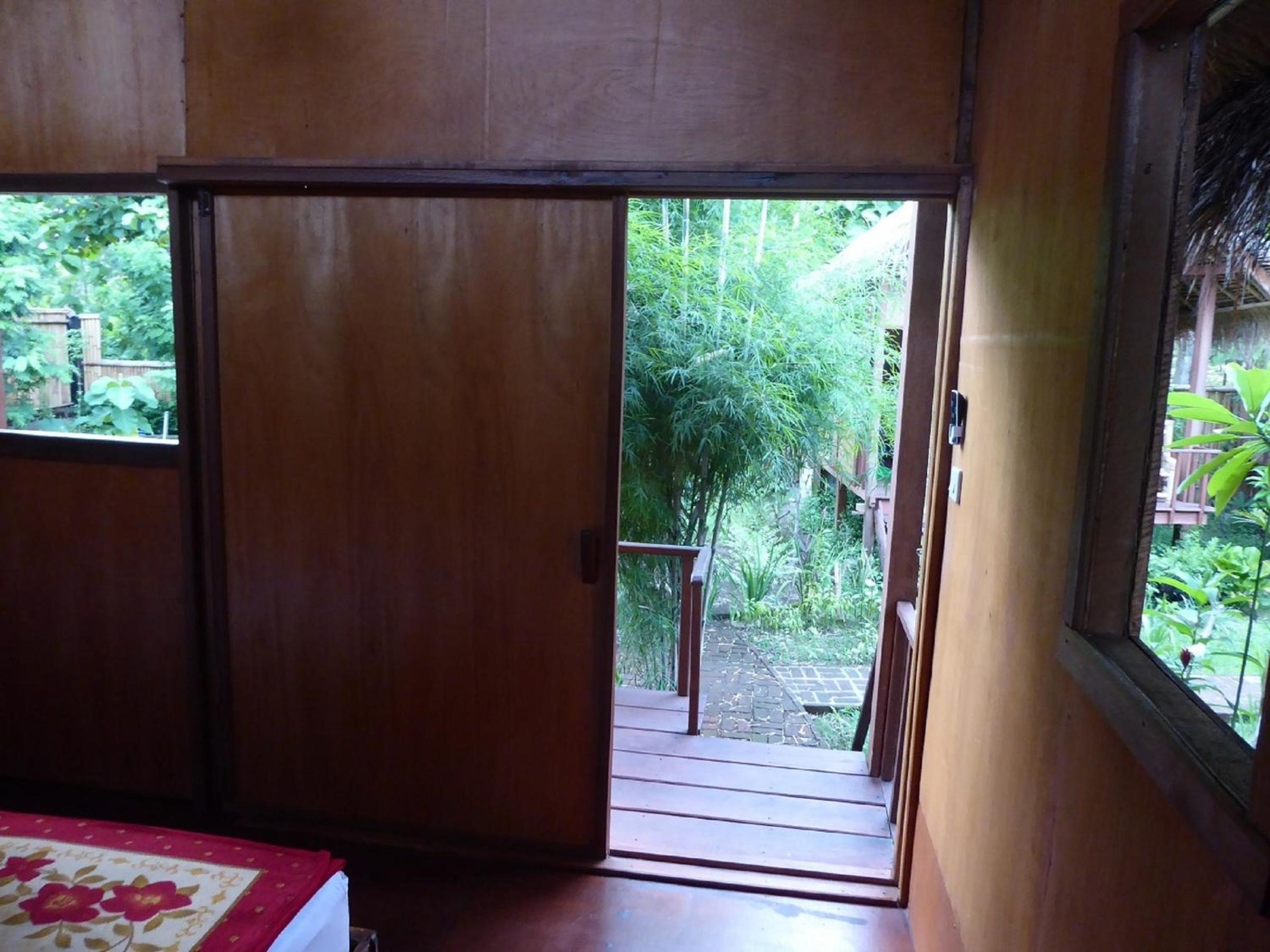 Standard Bungalow - Photo 5