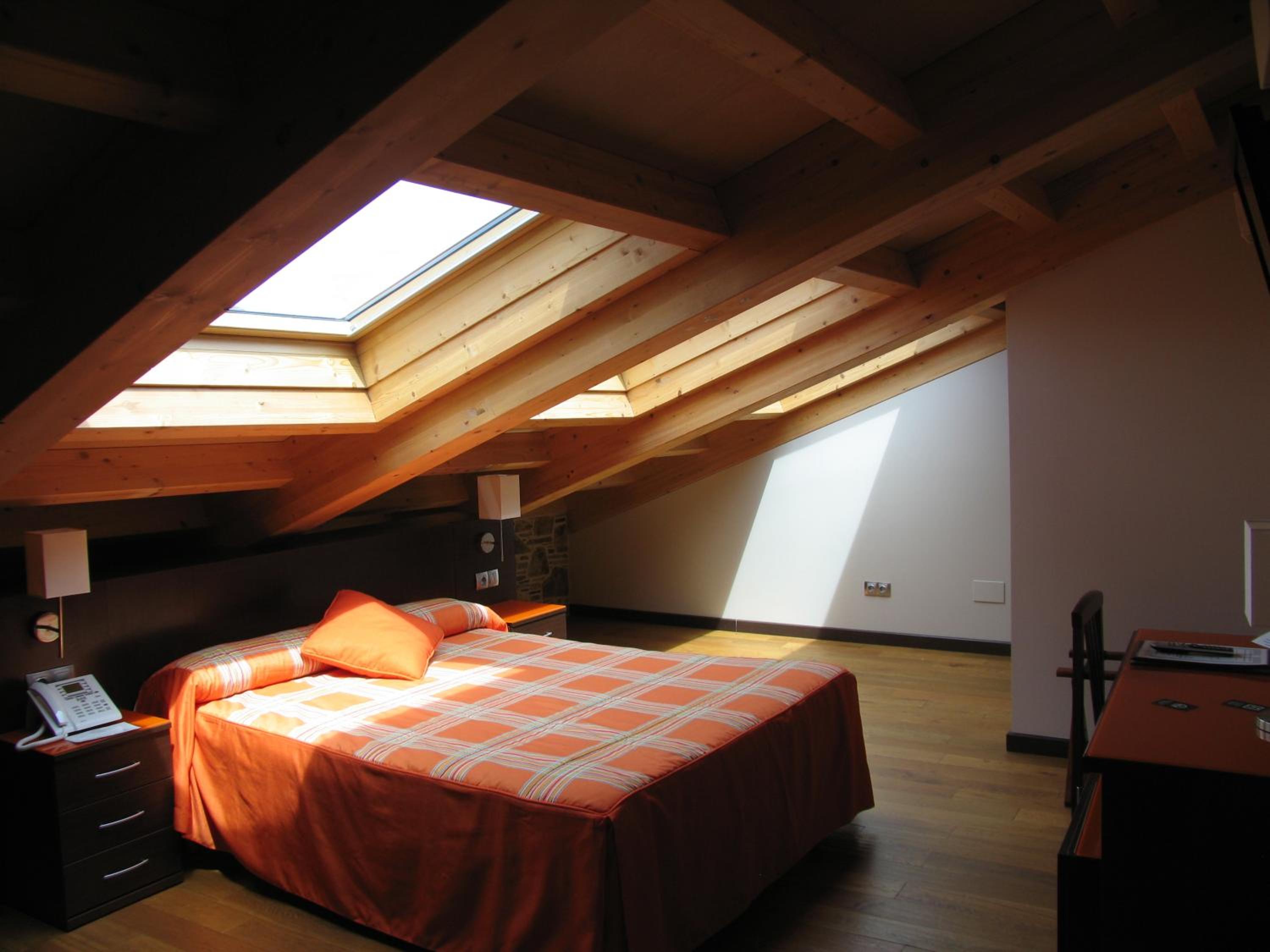 Habitación Doble (2 Adultos) - Ático