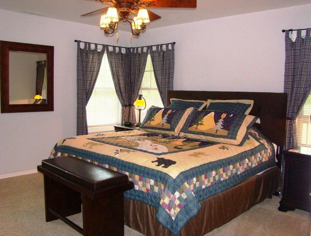 Two-Bedroom House photo 1