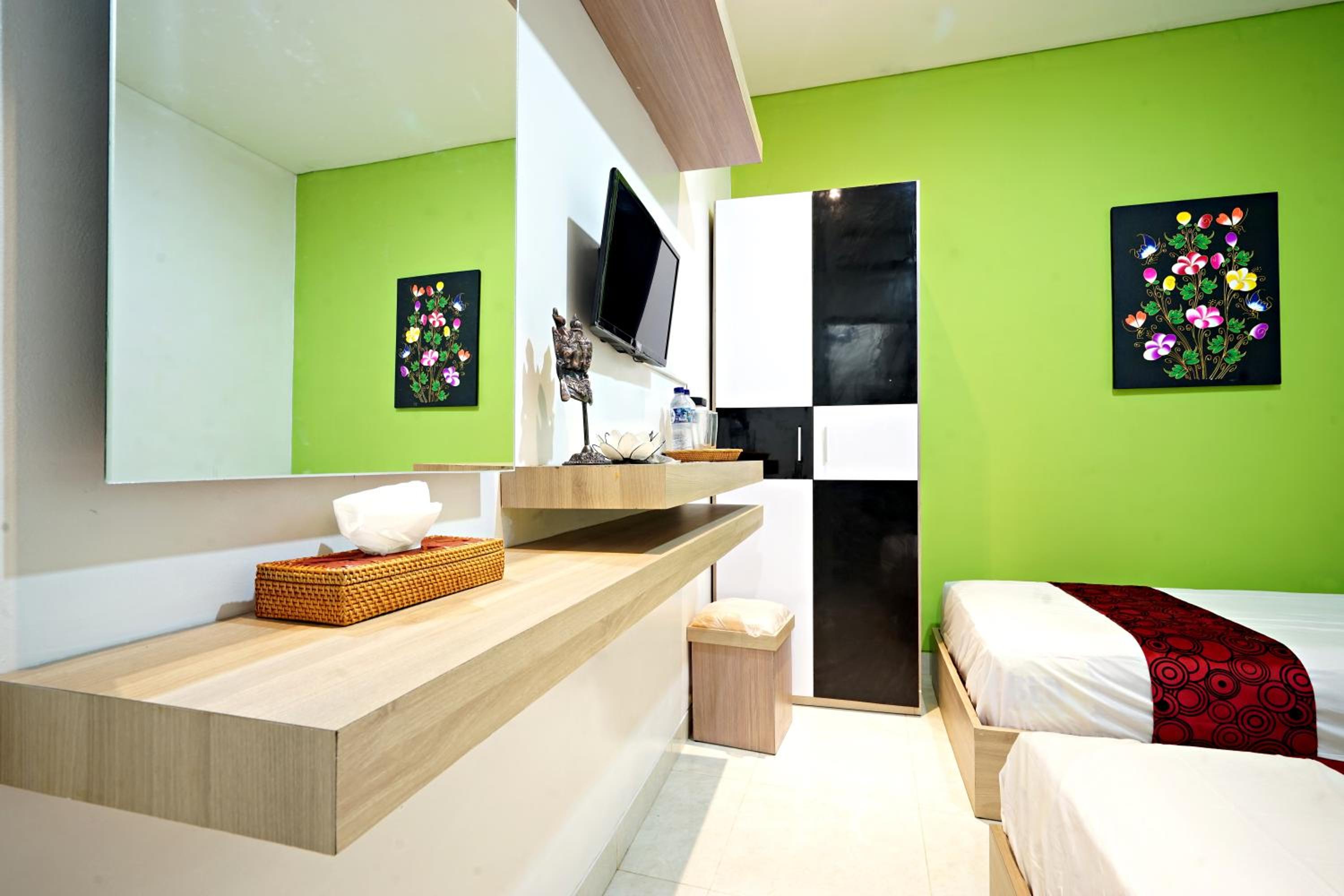 Deluxe Twin Room - Photo 3