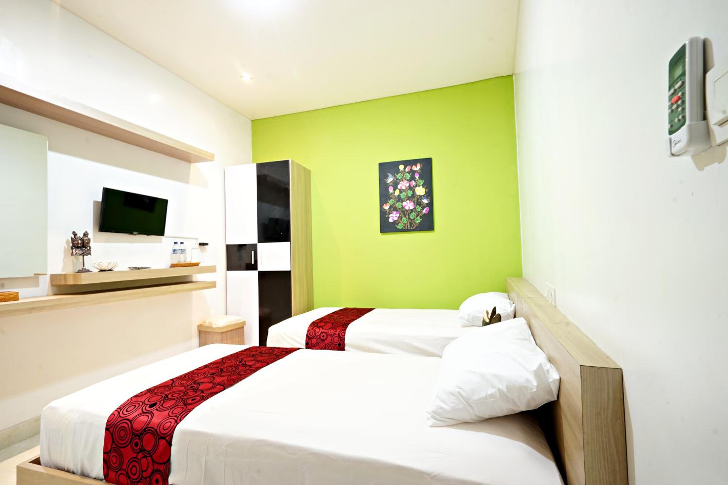 Deluxe Twin Room - Photo 6