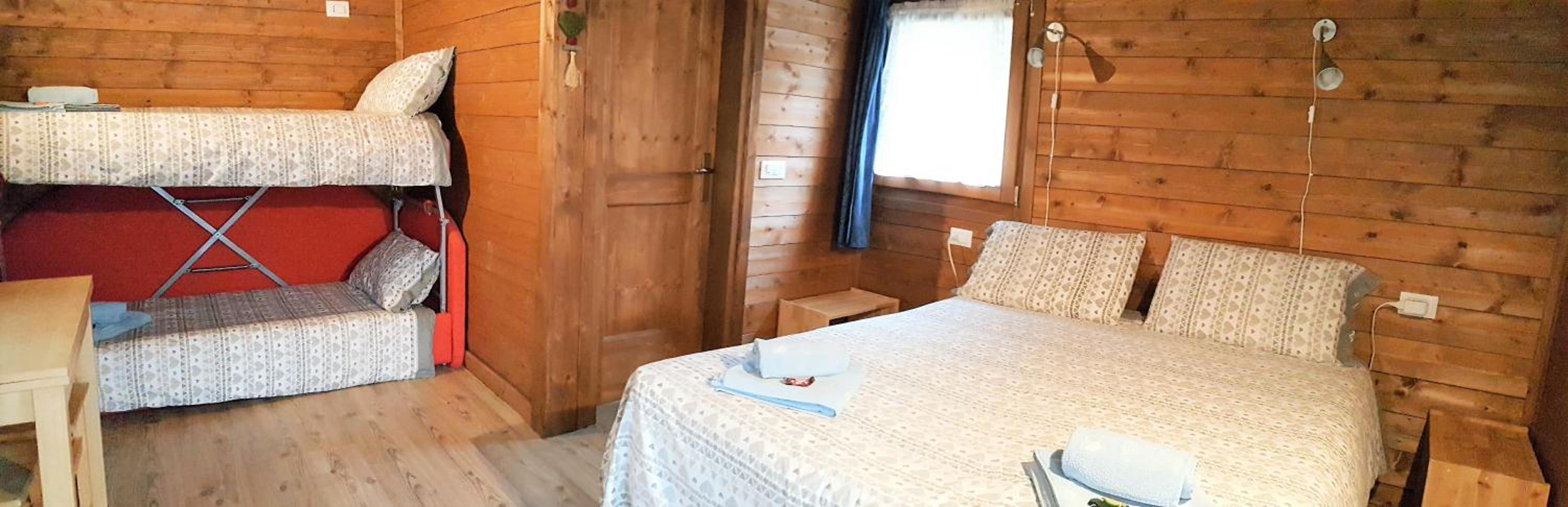 Triple Room with Private Bathroom photo 3