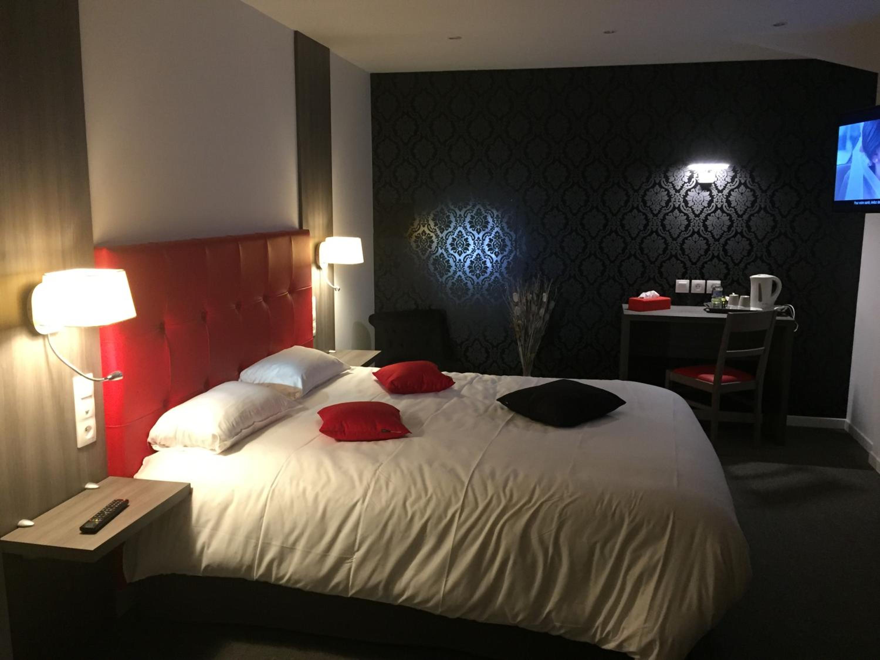 Superior King Room photo 2