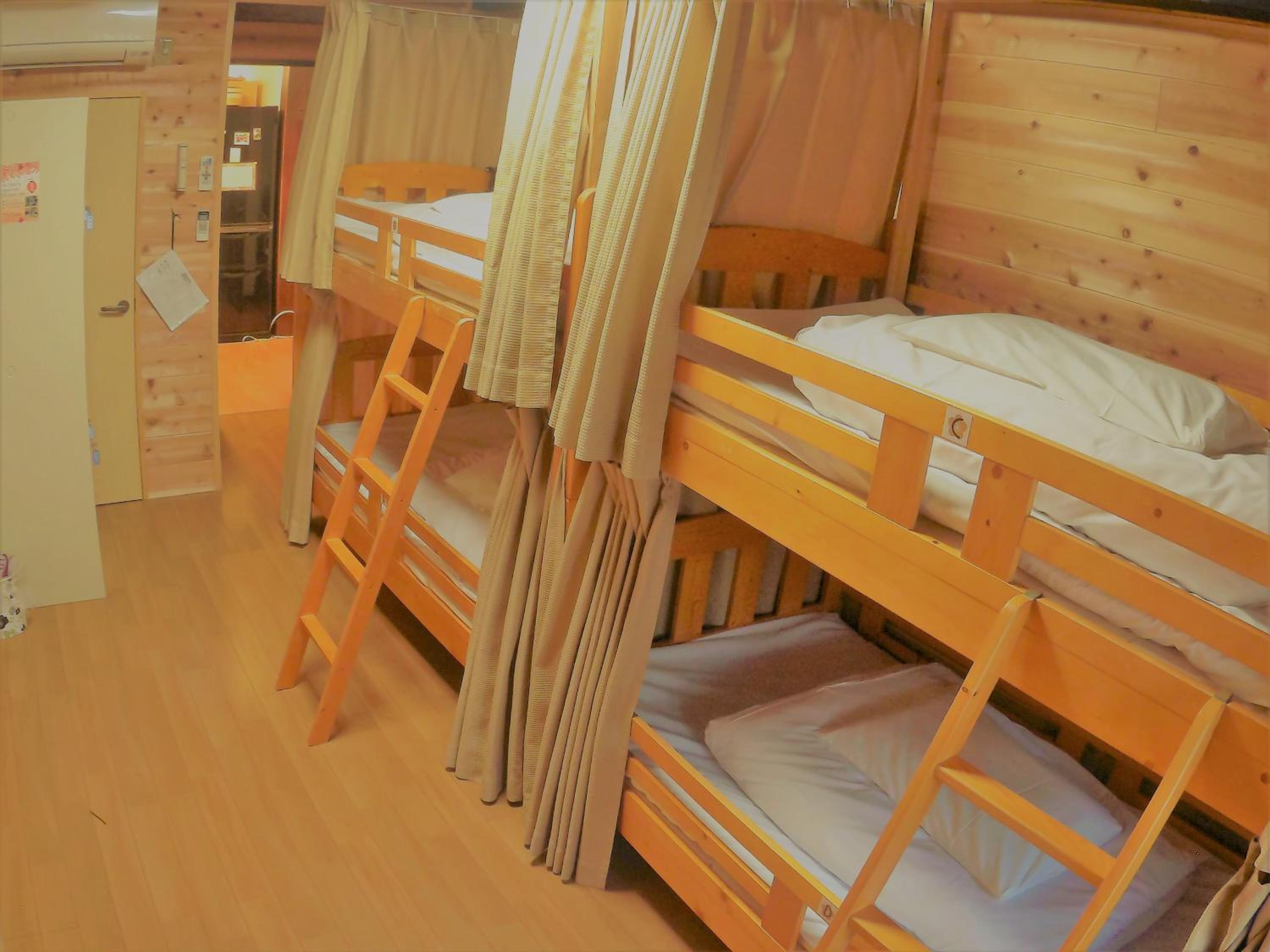 Bed in 4-Bed Mixed Dormitory Room photo 1