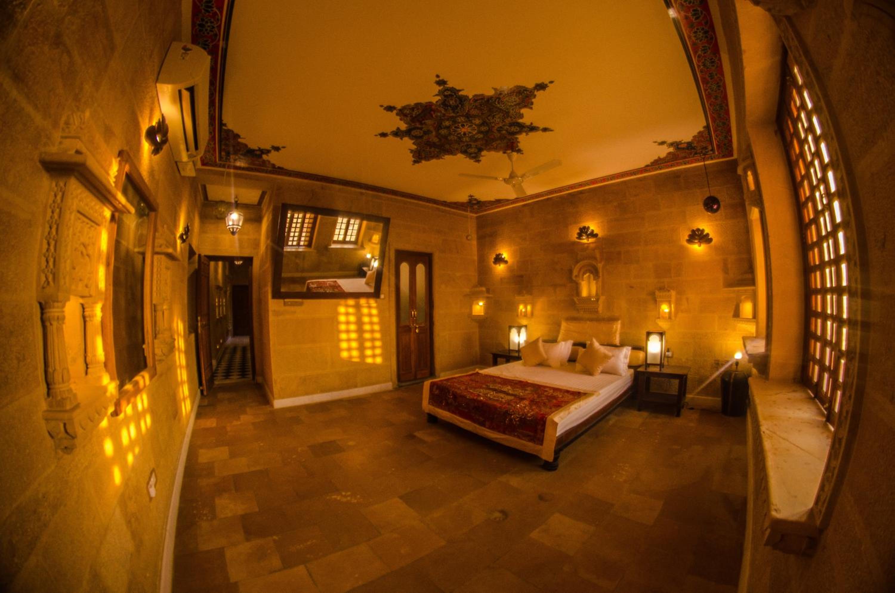 Suite with Balcony photo 1