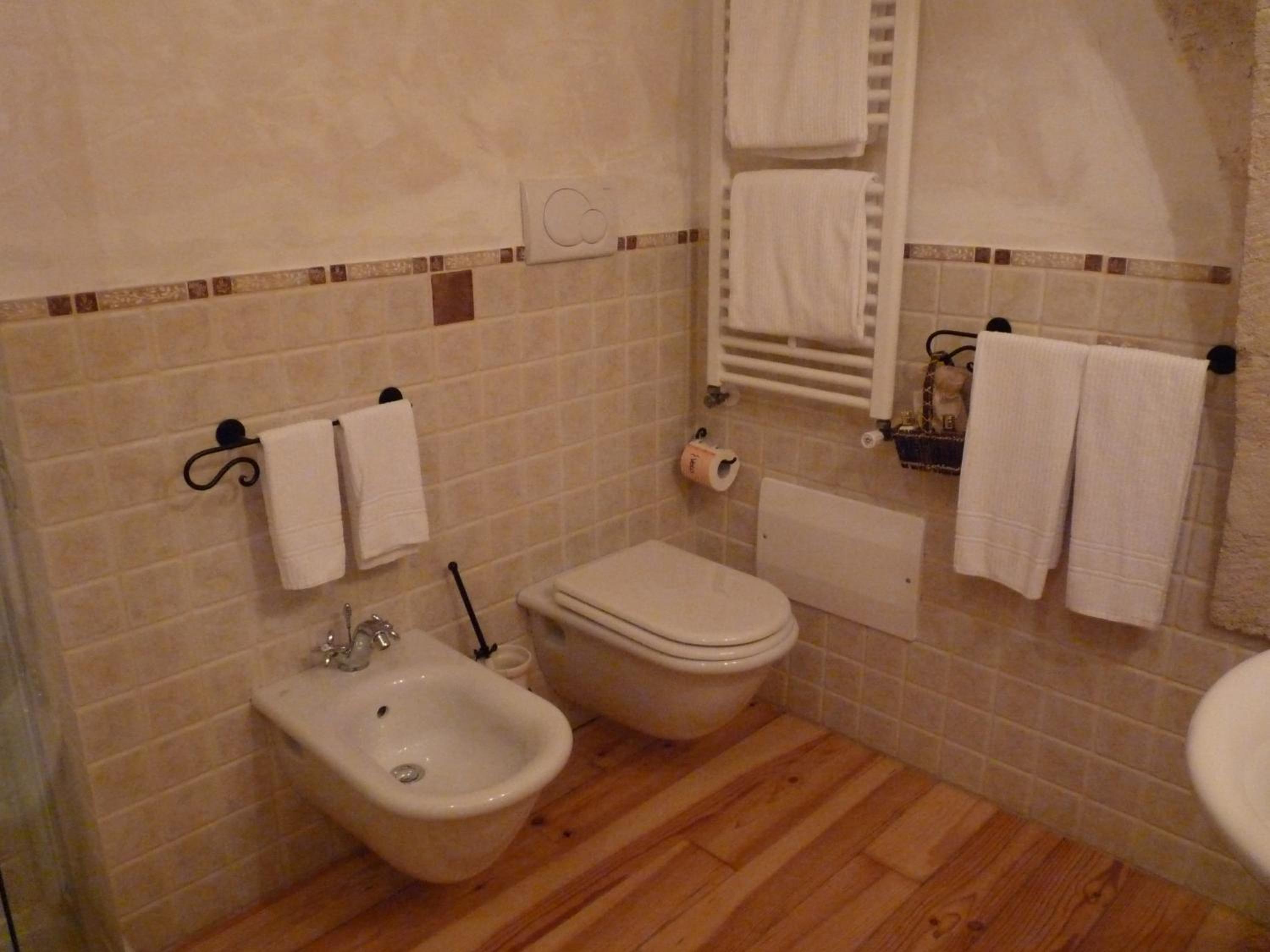 Executive Double Room - Photo 2