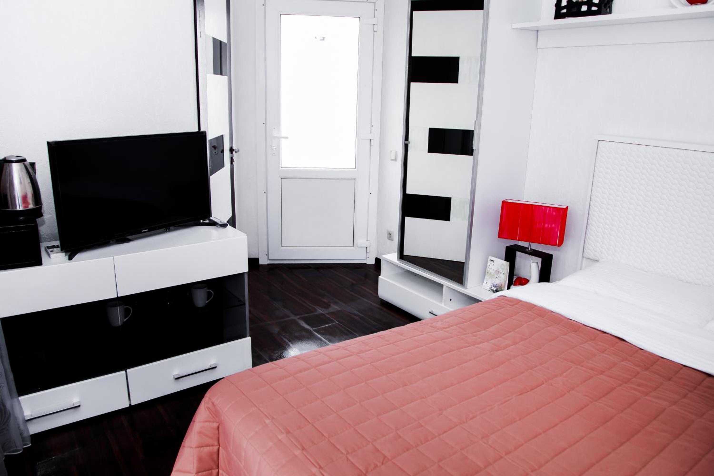 Standard Double Room photo 2
