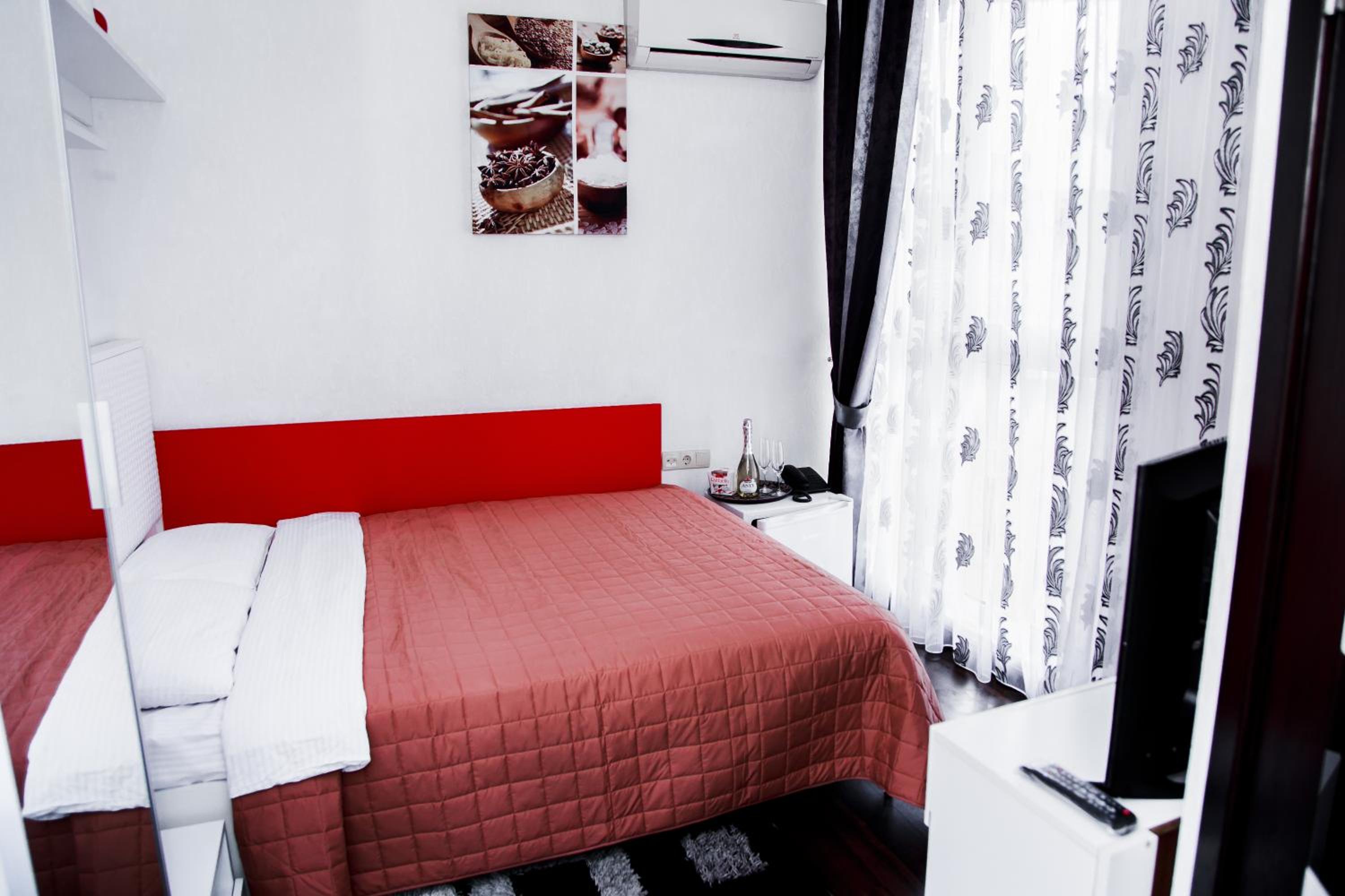 Standard Double Room photo 3