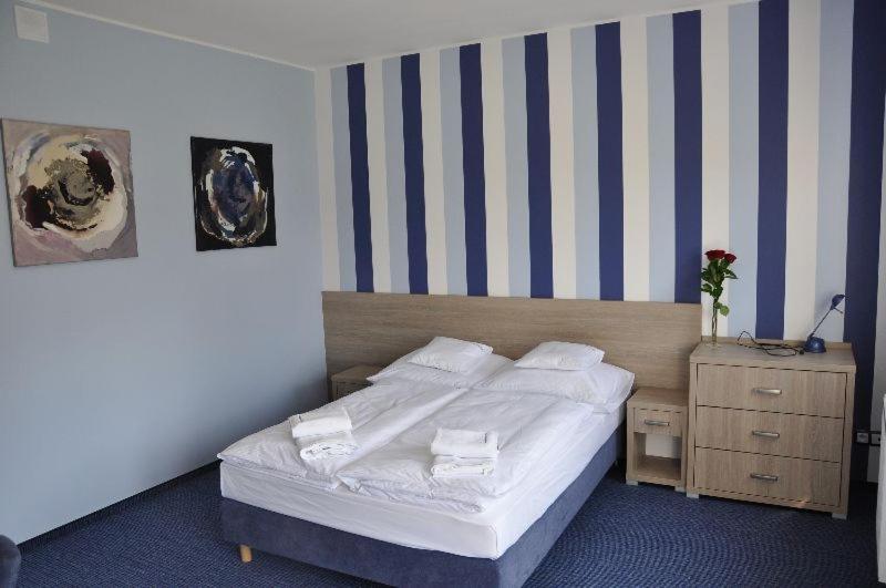 Apartment - Photo 1