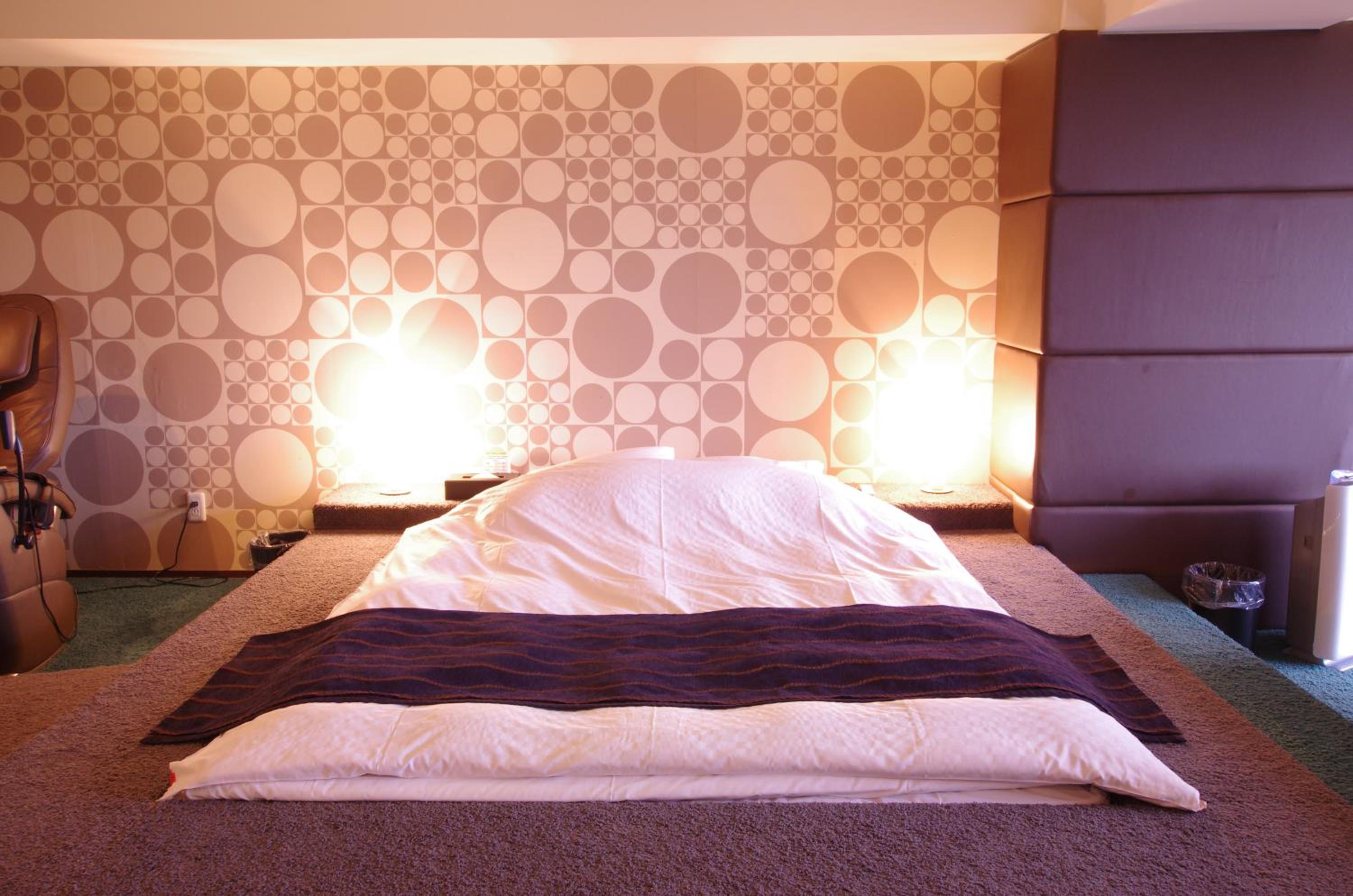 Luxury Double Room - Smoking - 15:00 Check in - Photo 5