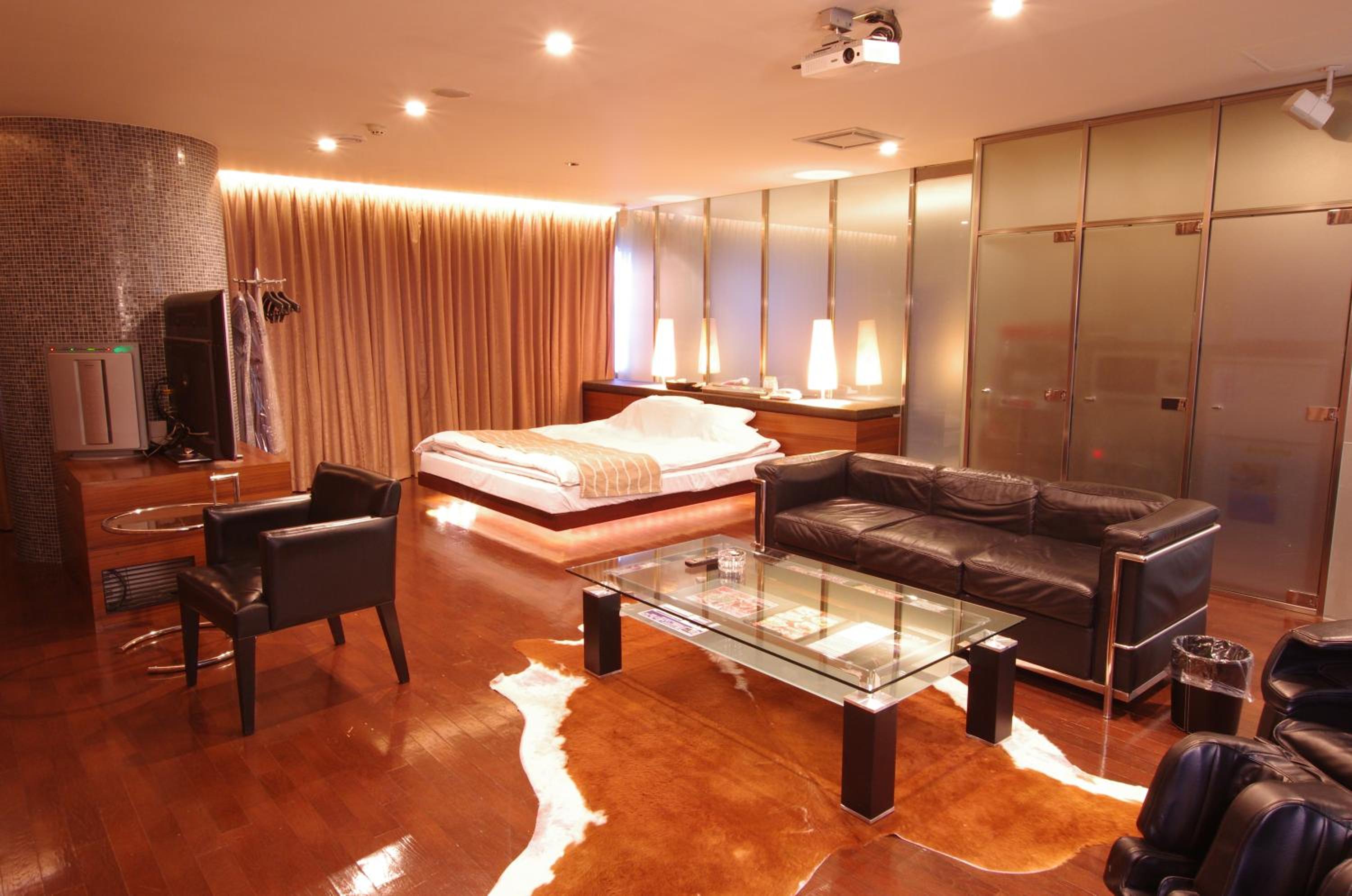 Luxury Double Room - Smoking - 15:00 Check in - Photo 26