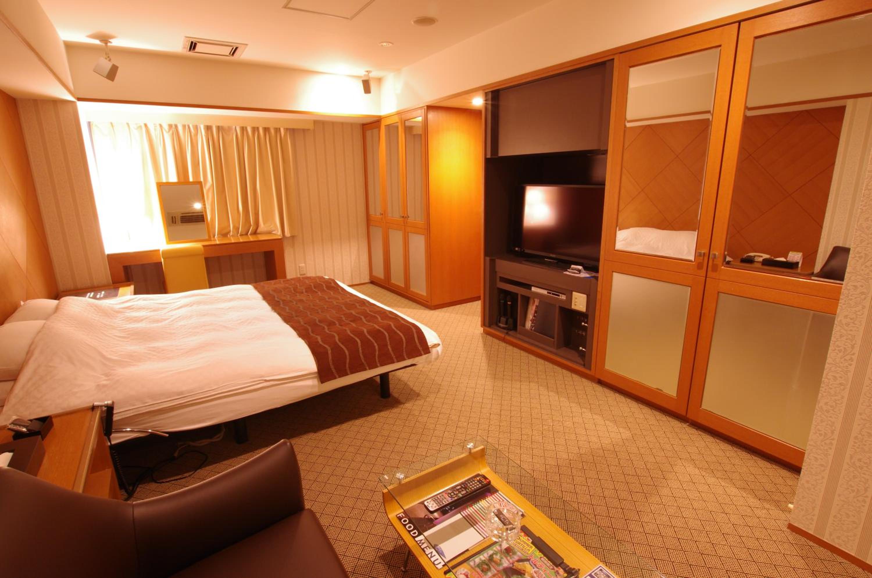 Premium Double Room - Non Smoking - 15:00 Check in - Photo 5