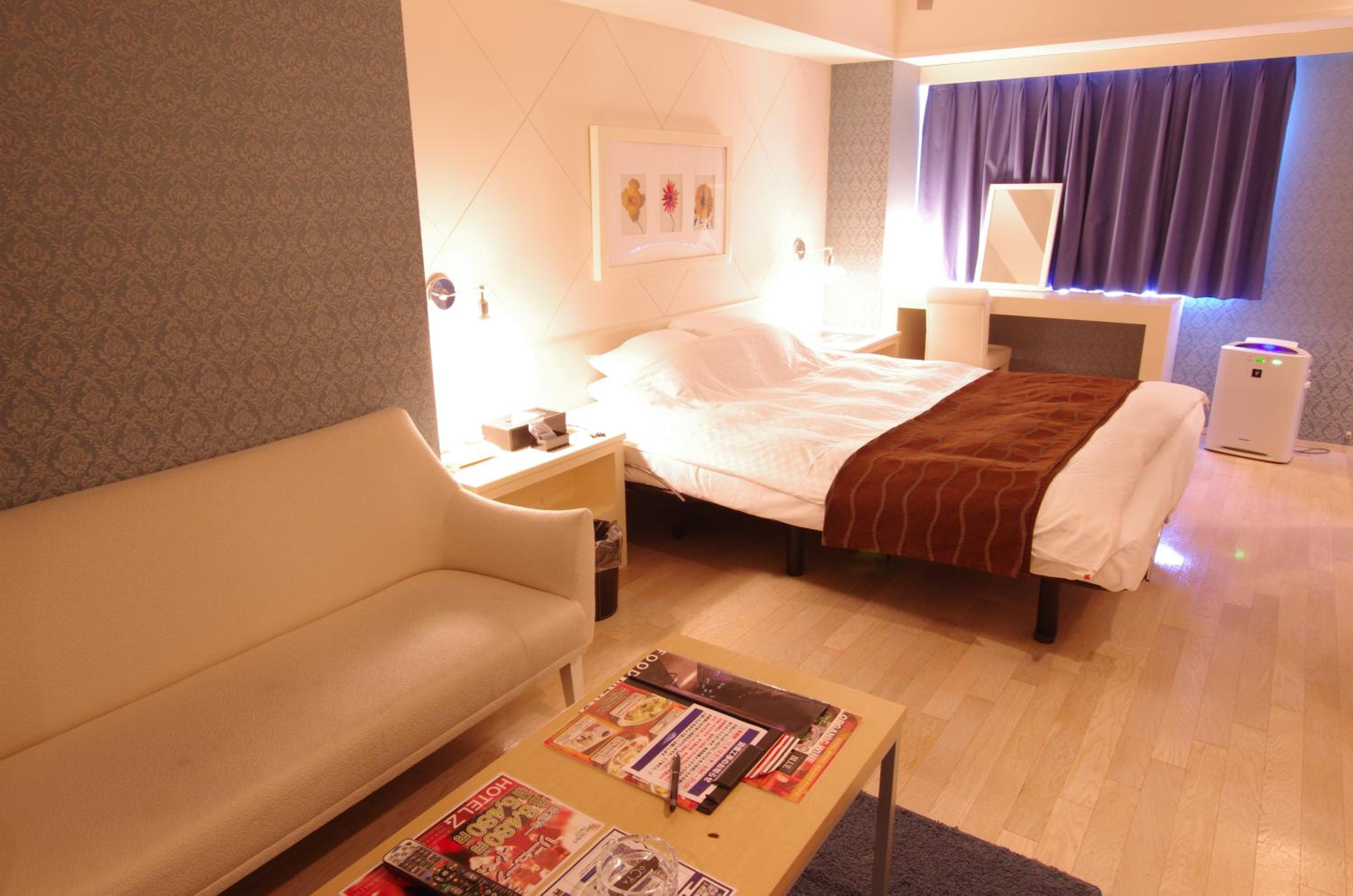 Premium Double Room - Non Smoking - 15:00 Check in - Photo 6