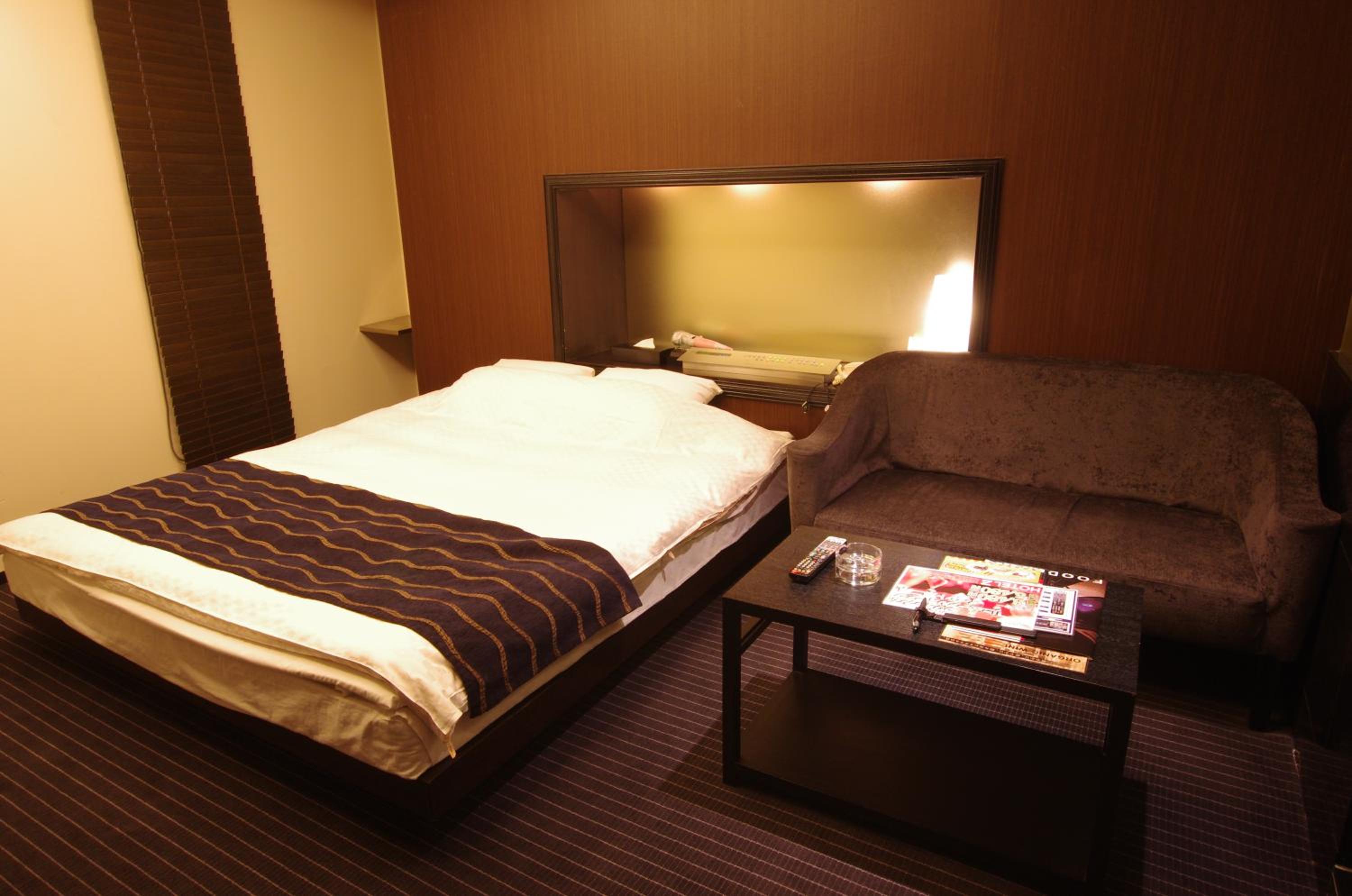Double Room - Smoking - 15:00 Check in - Photo 5
