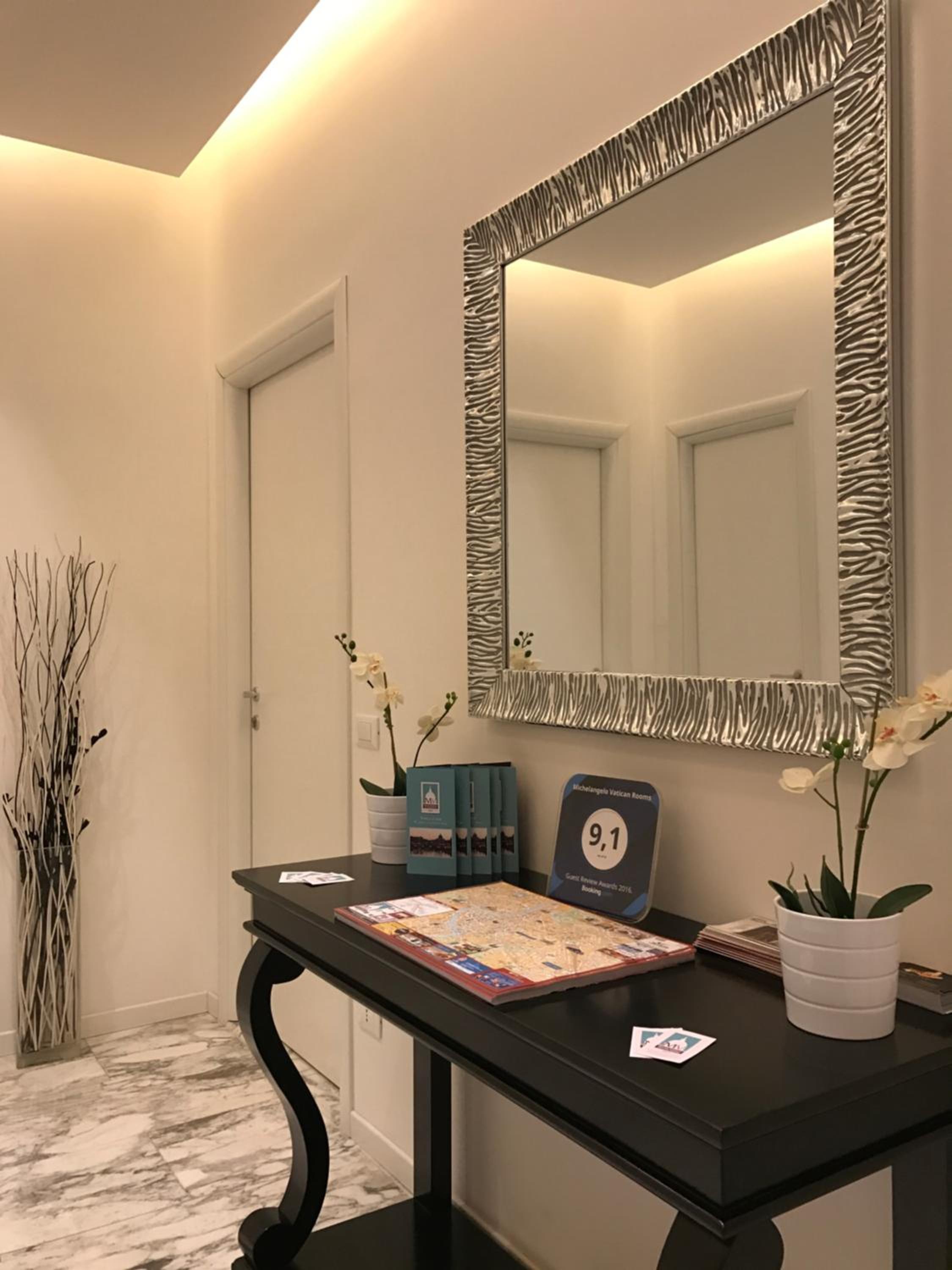 Double or Twin Room with Balcony photo 2
