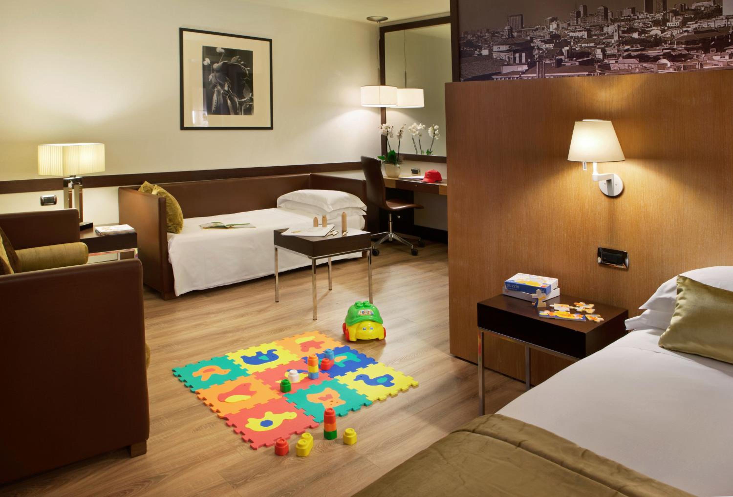 Deluxe Triple Room