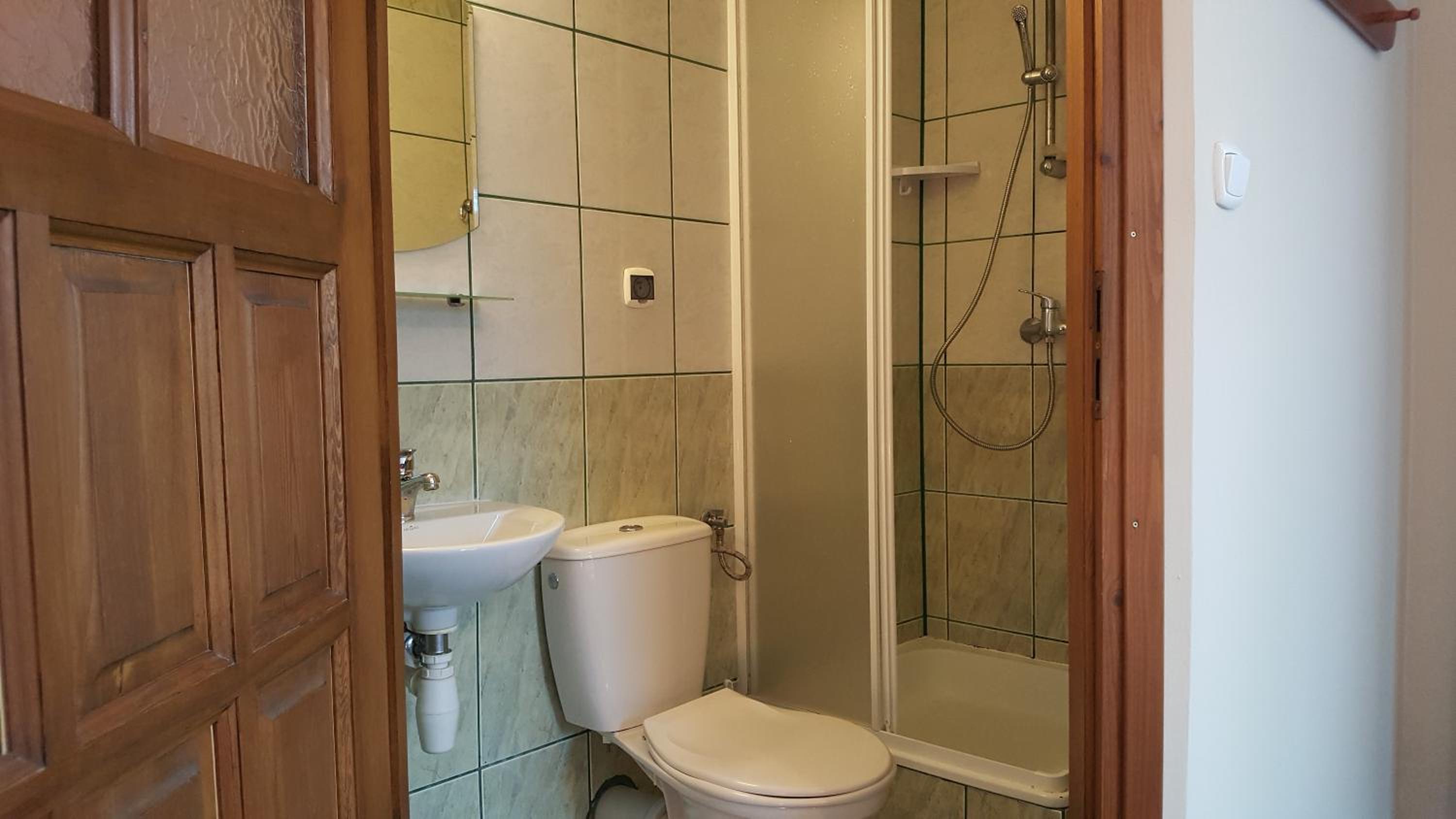 Large Double or Twin Room photo 2