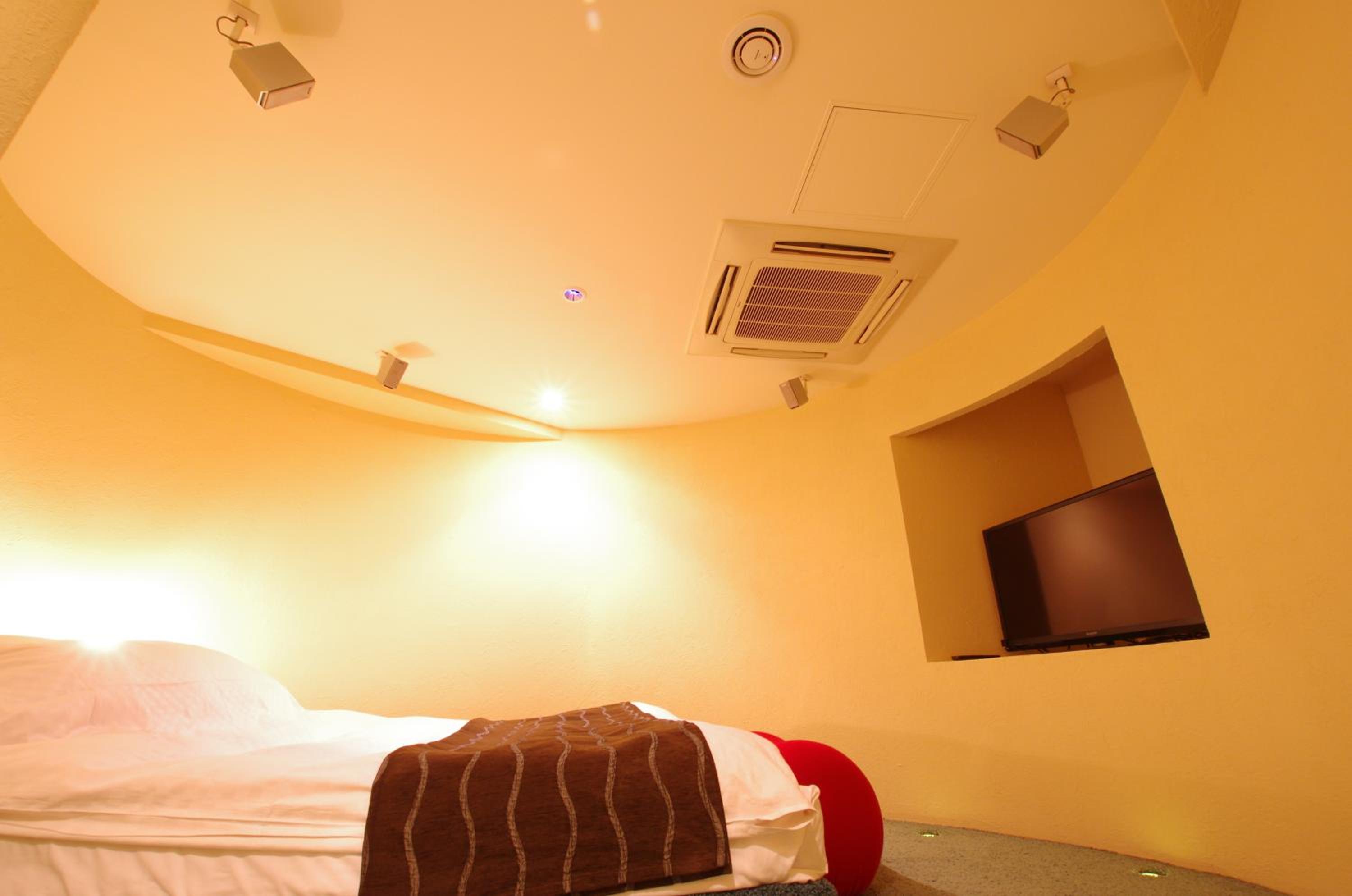 Deluxe Double Room - Smoking - 15:00 Check in - Photo 4