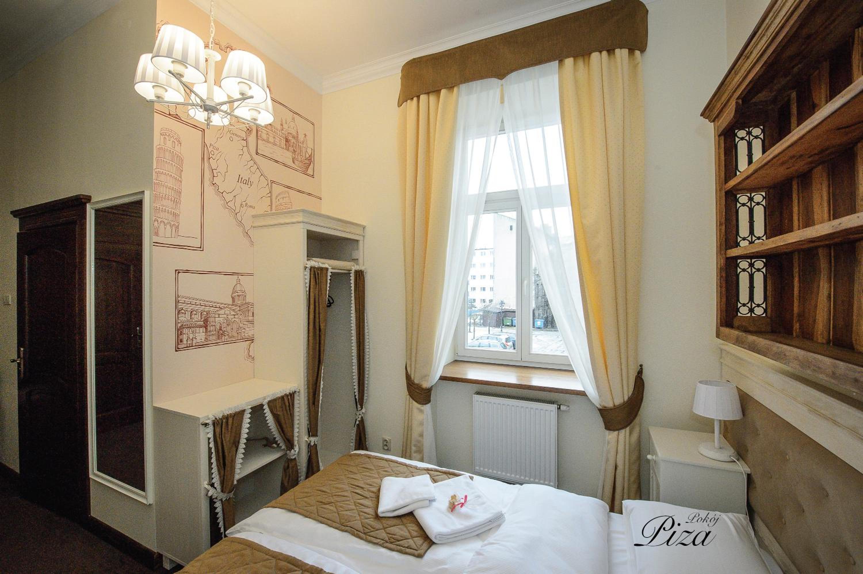 Double Room - Photo 2