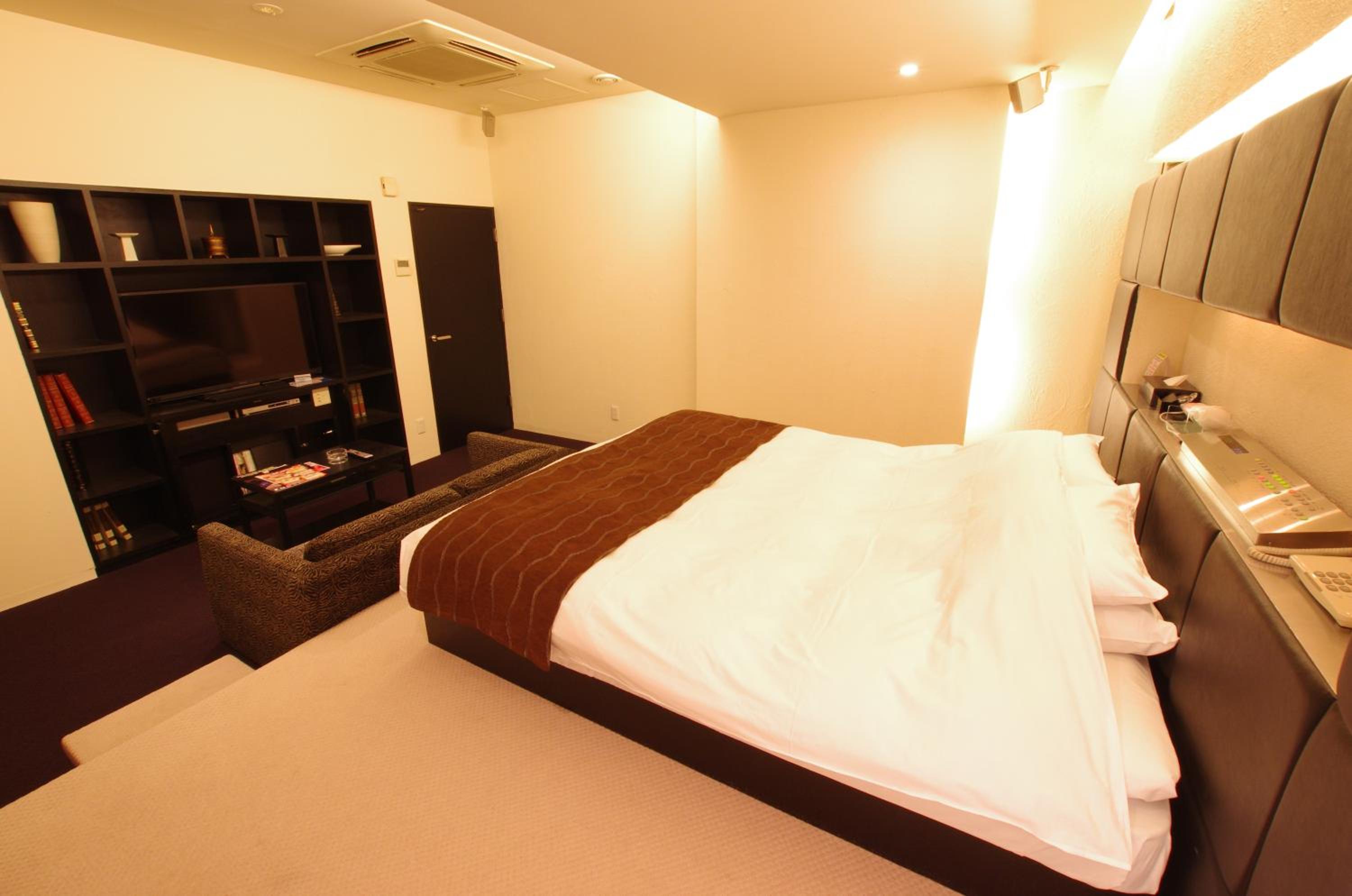 Superior Double Room - Smoking - 15:00 Check in - Photo 8