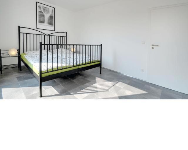 Apartment A - Photo 7