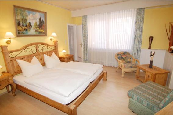 Double Room - Photo 6