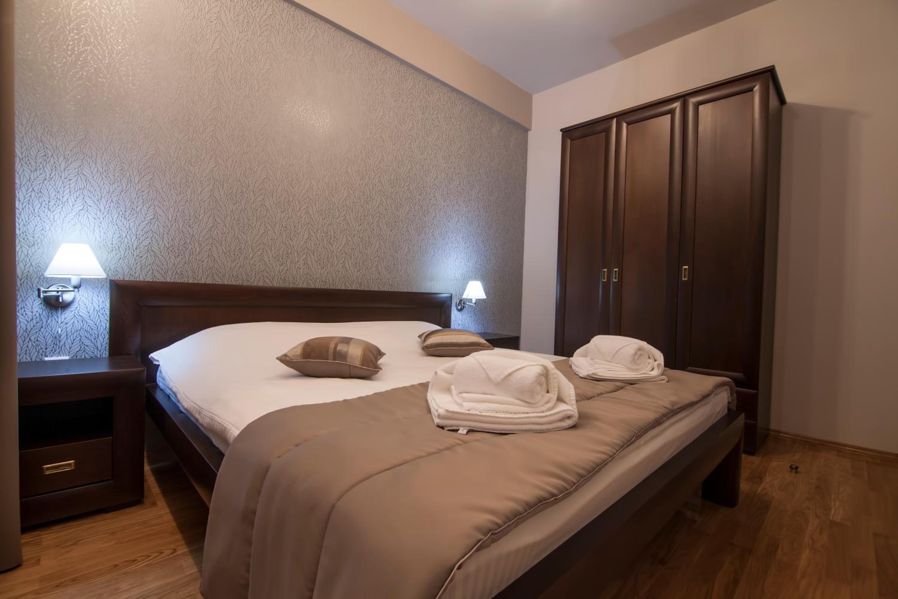 Double Room - Photo 1