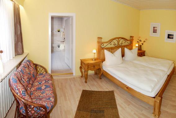 Double Room - Photo 3