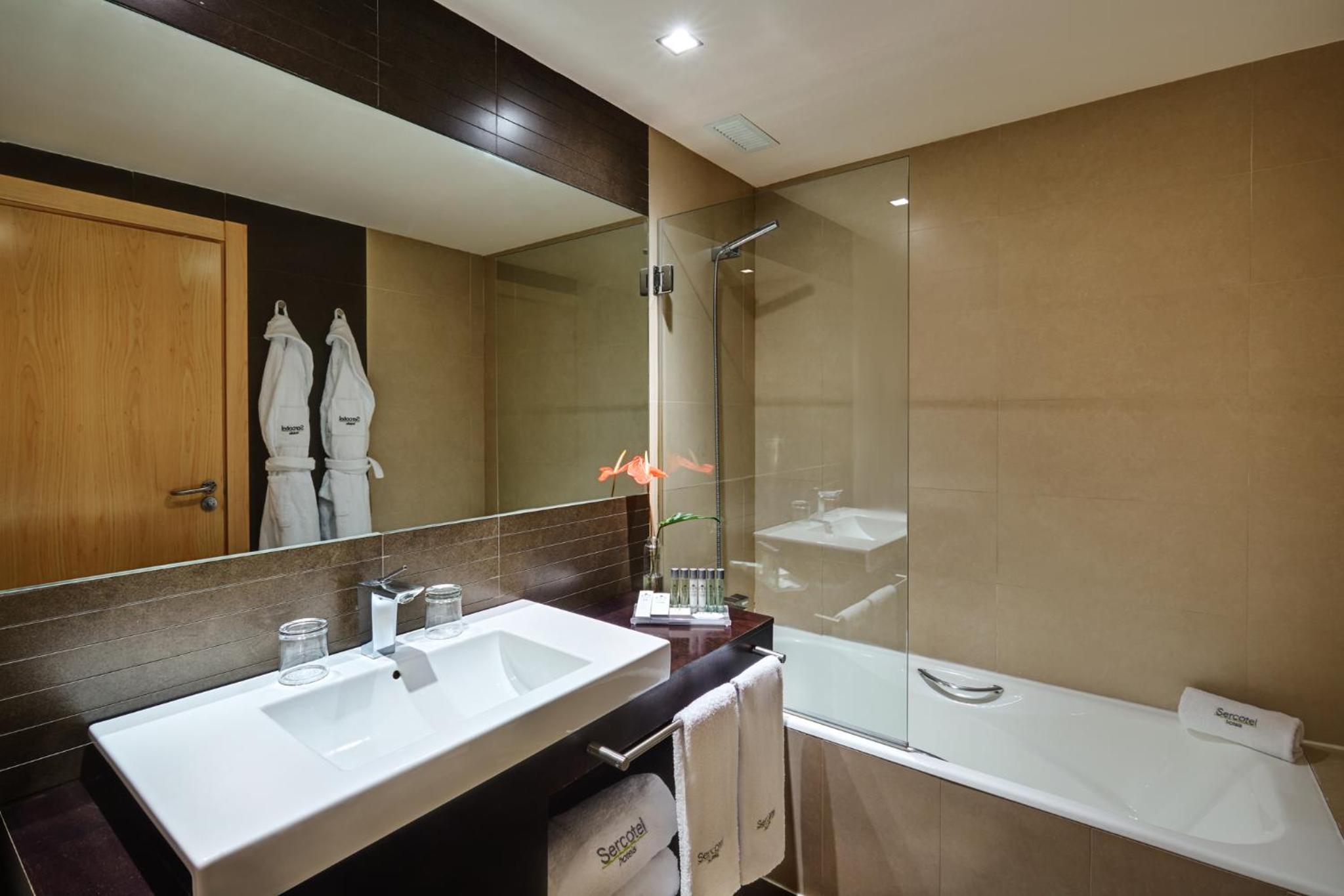 Twin Room with View