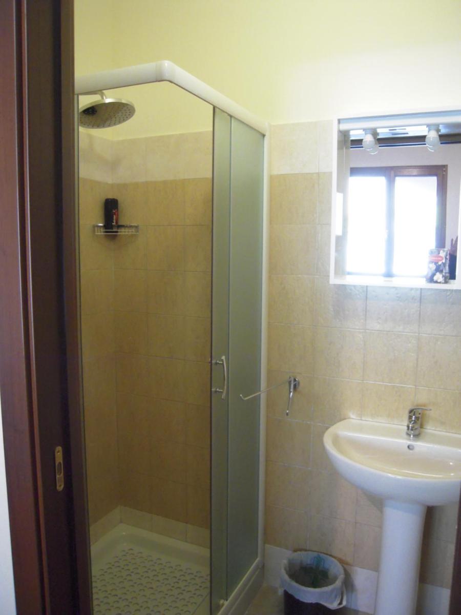 Triple Room with Private Bathroom photo 2
