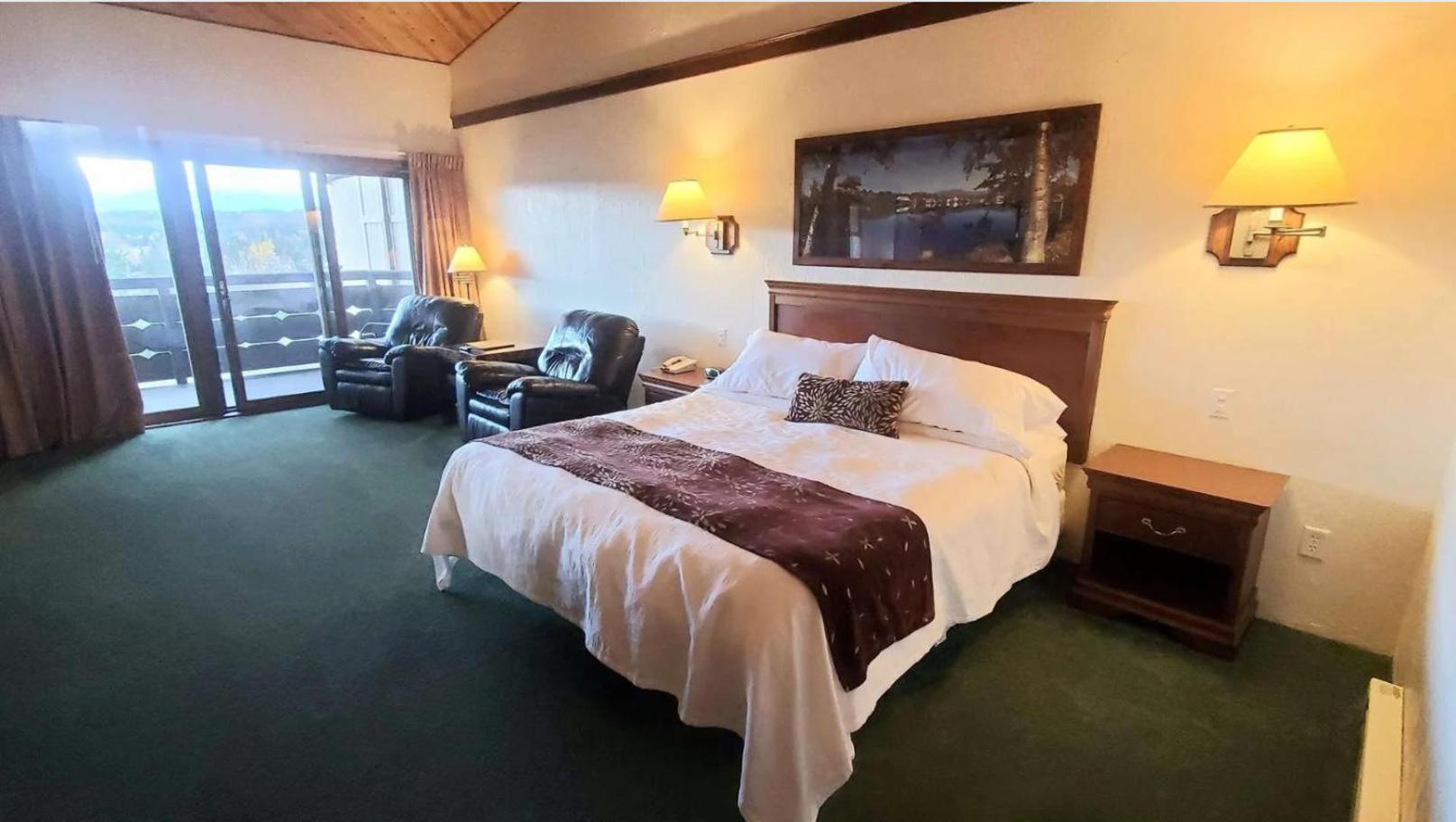 King Suite with Balcony