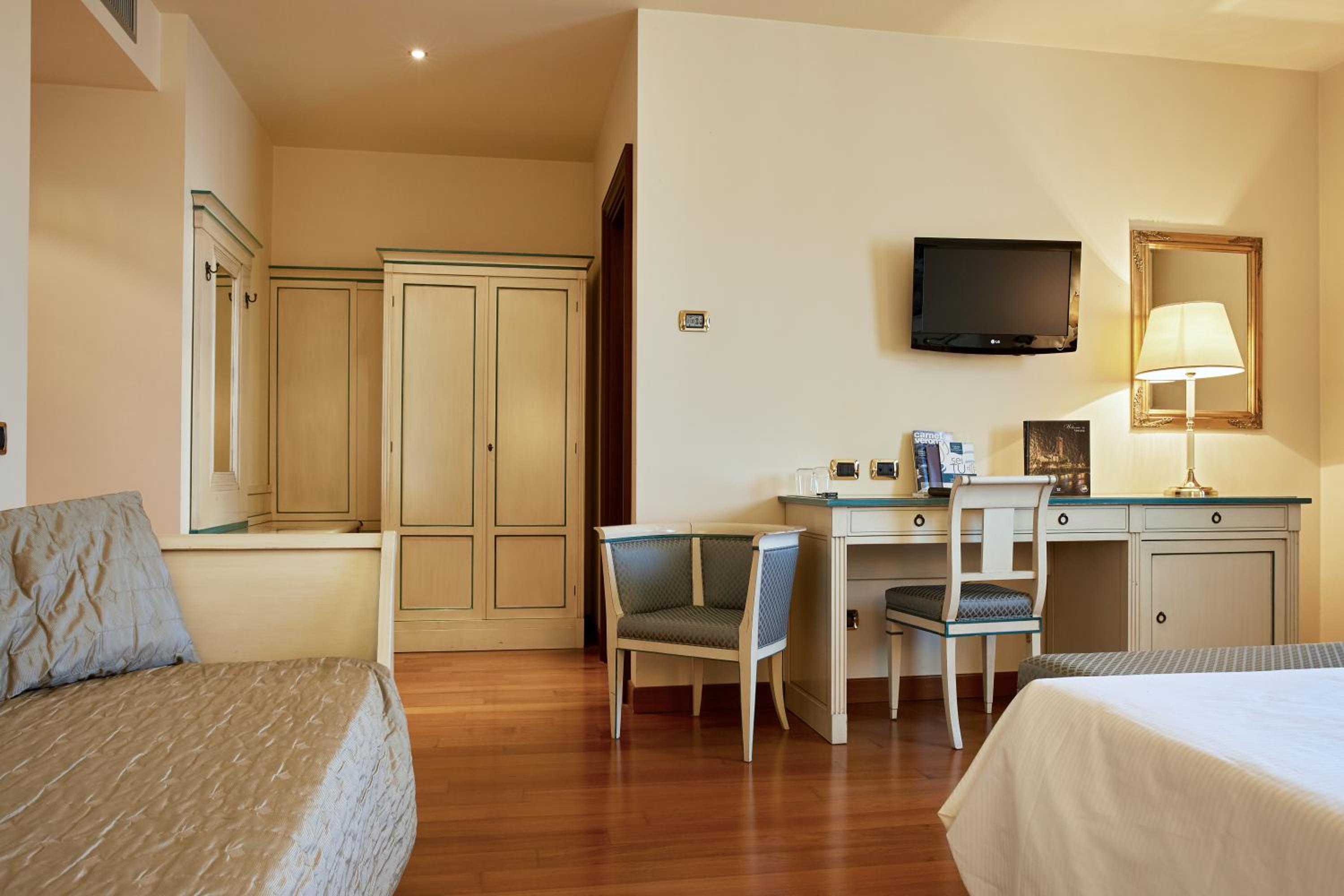 Triple Room - Photo 5