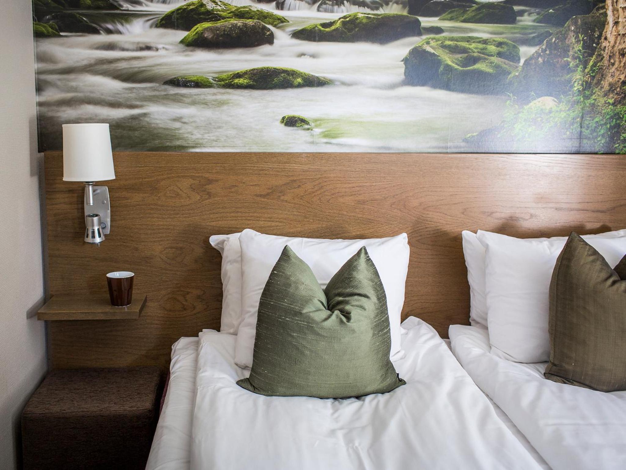 Small Double Room Classic (Excluding Spa) - Photo 7