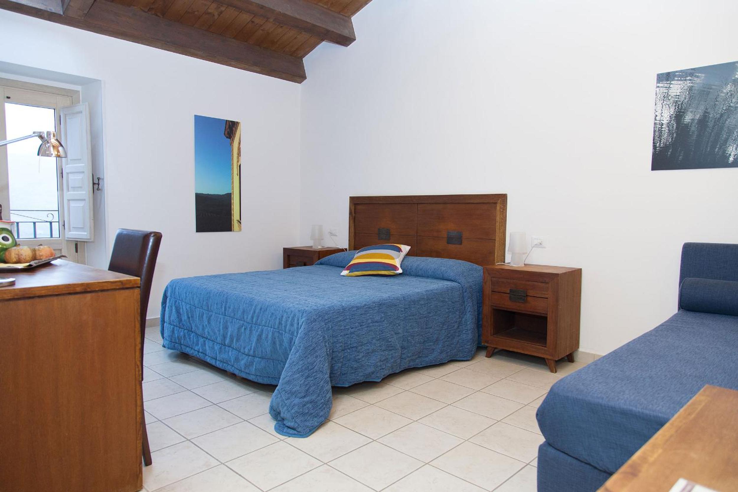 Triple Room - Photo 8
