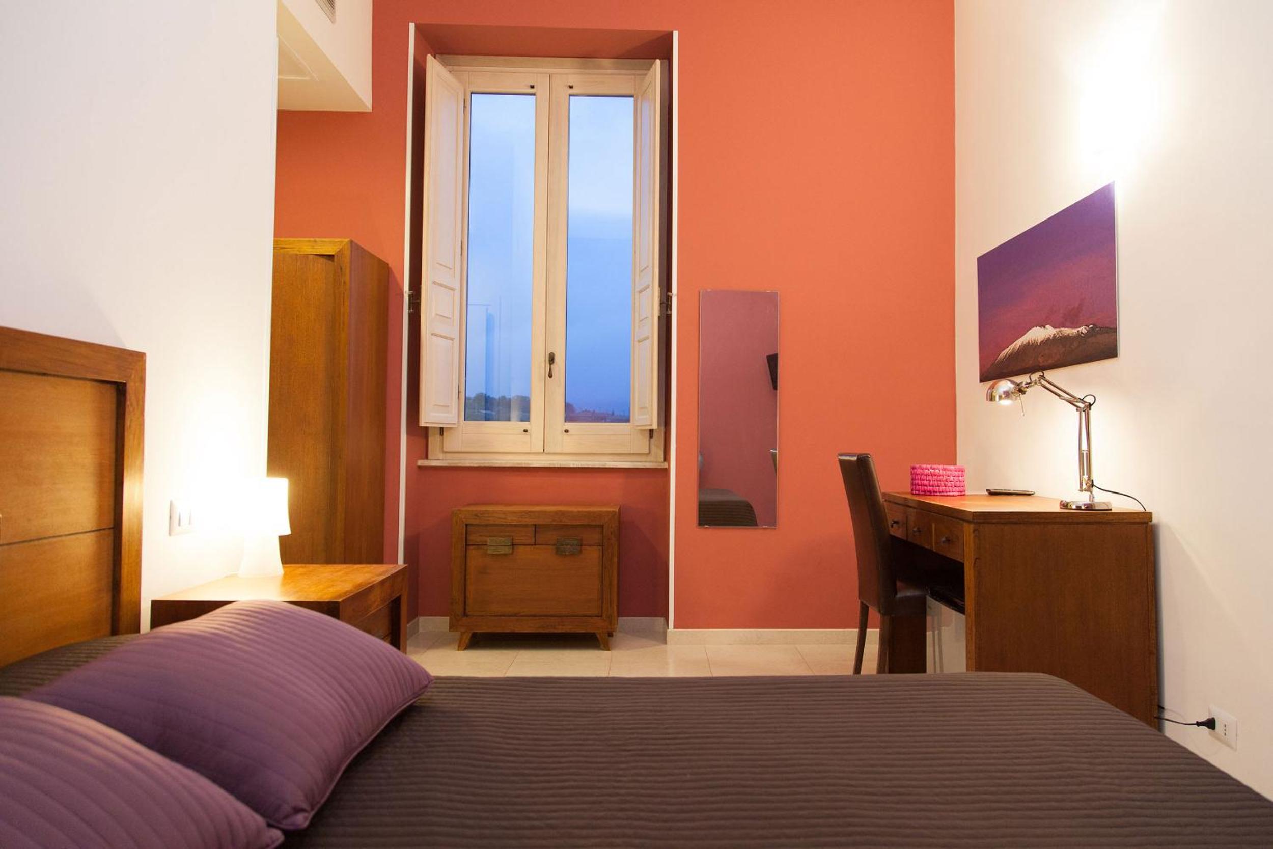 Double or Twin Room - Photo 13