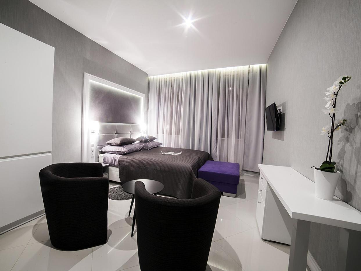 Superior Double or Twin Room - Photo 24