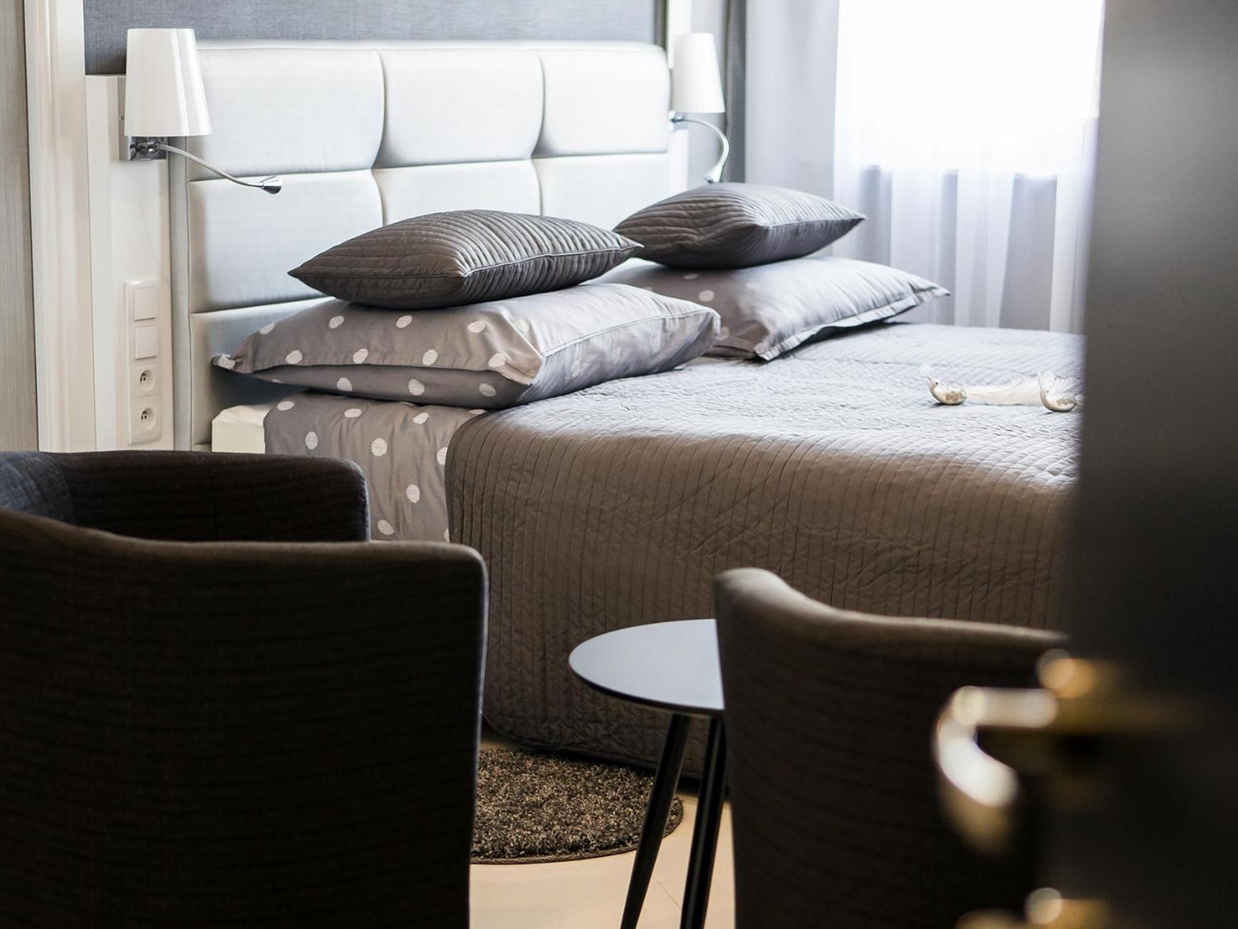 Superior Double or Twin Room - Photo 3