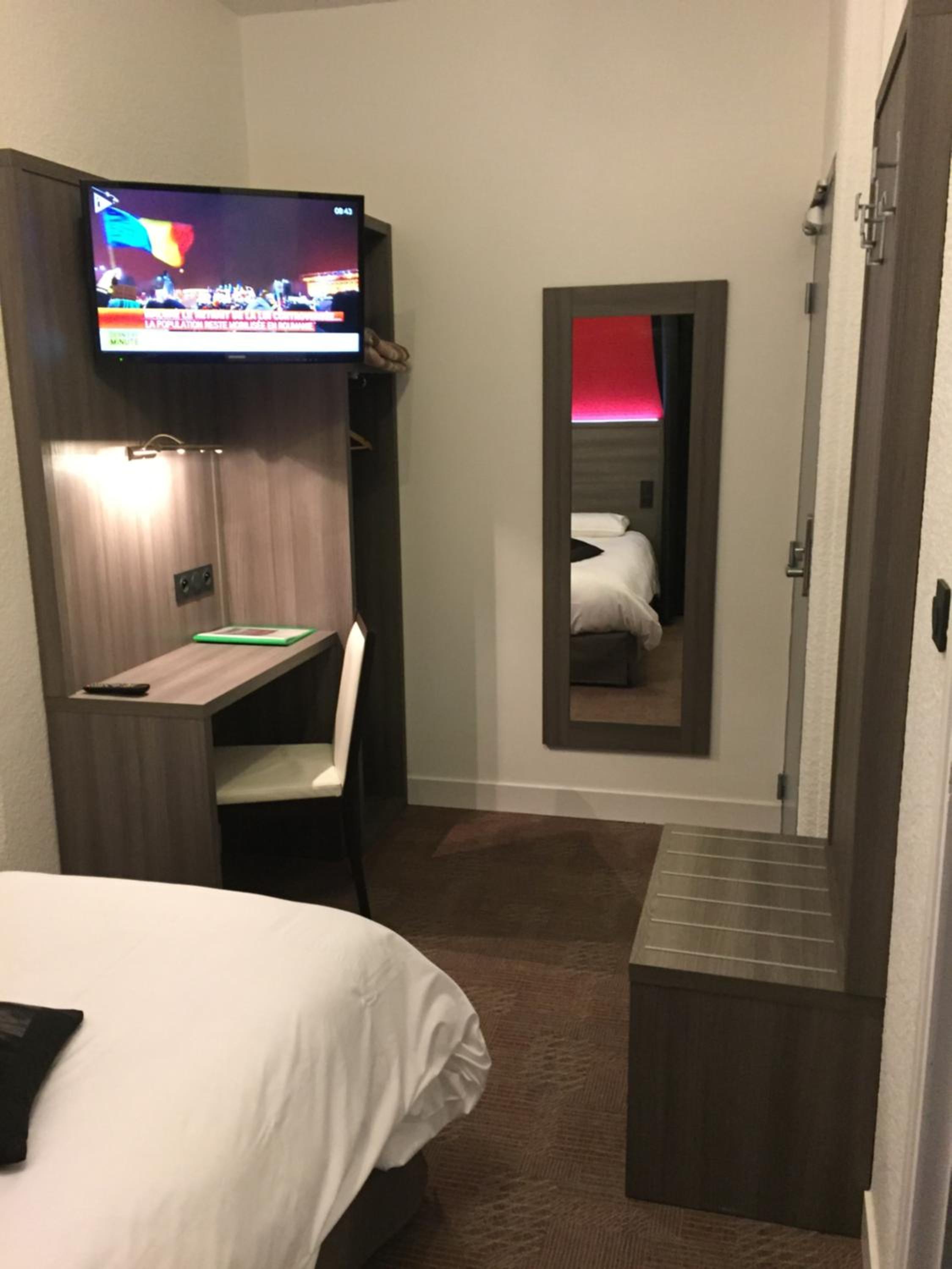 Single Room photo 3