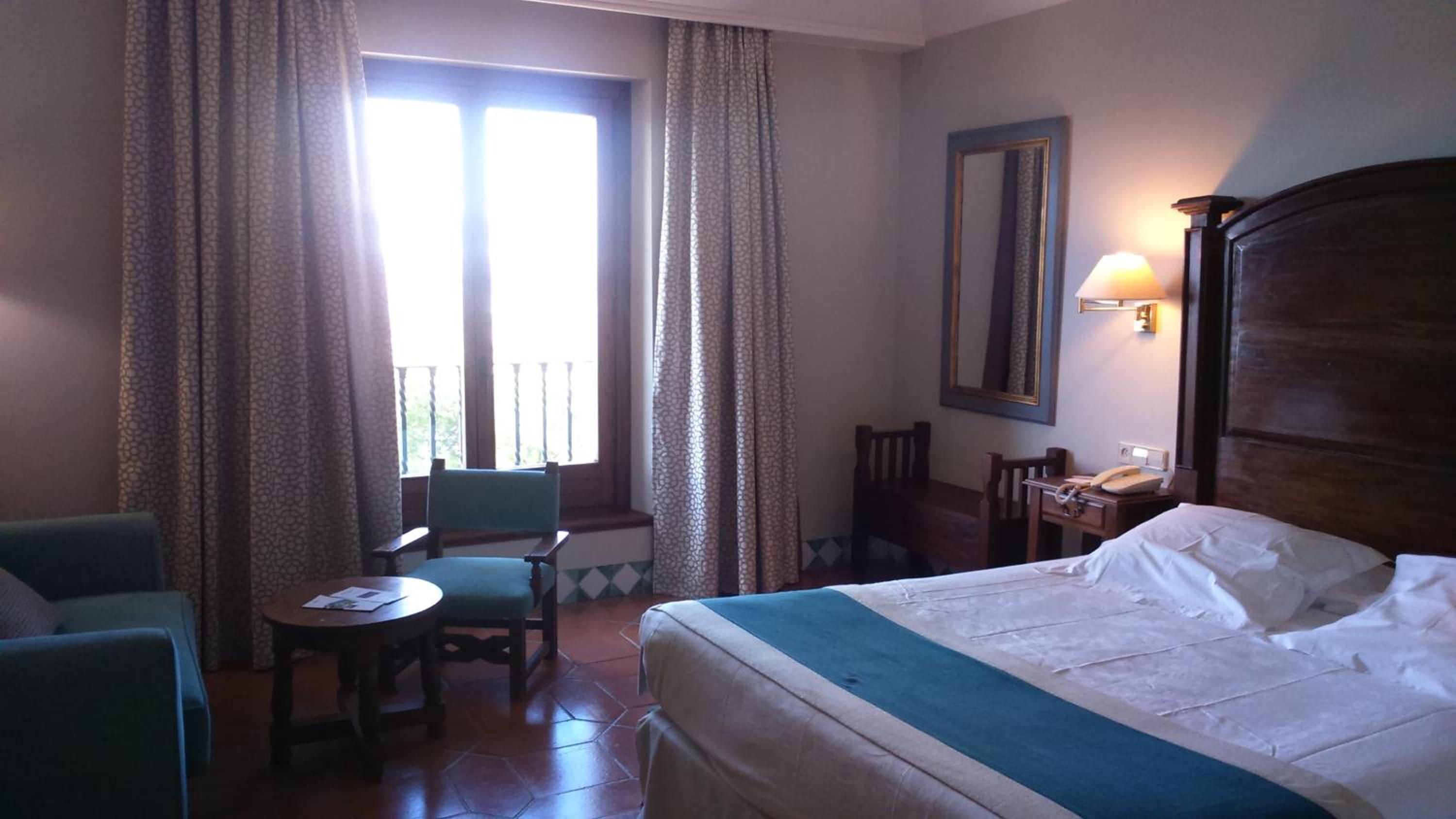 Standard Double Room (3 Adults) - Photo 3