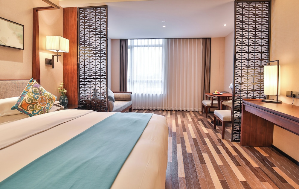 Luxury King Room photo 3