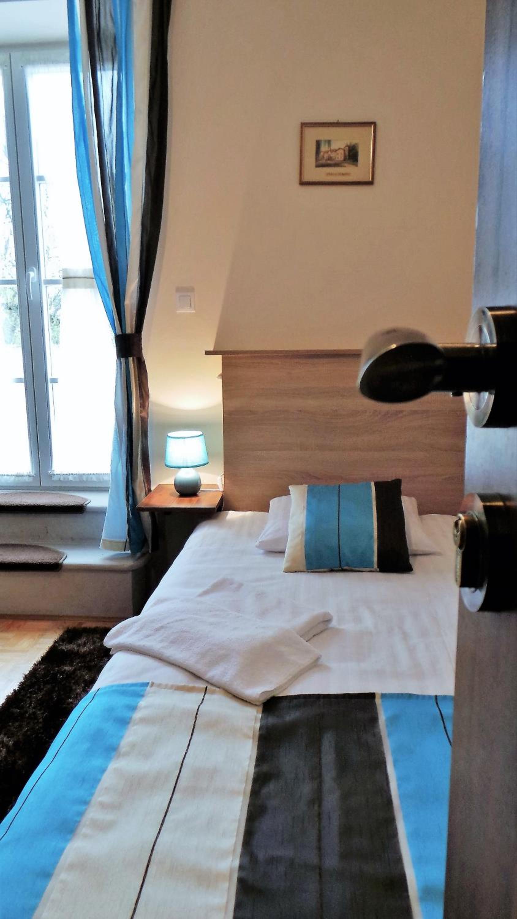 Single Room photo 1