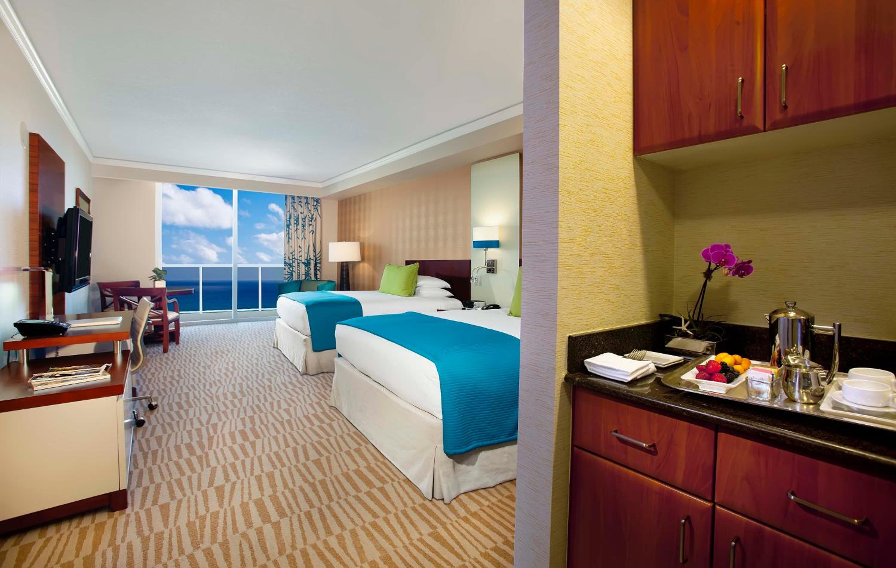 Deluxe Studio with Two Queen Beds and Ocean View