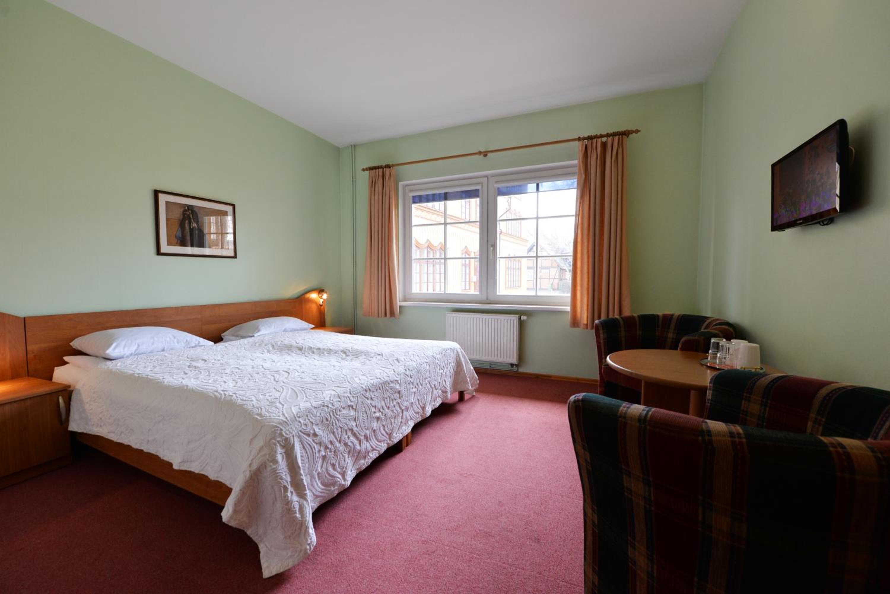 Economy Double or Twin Room photo 2